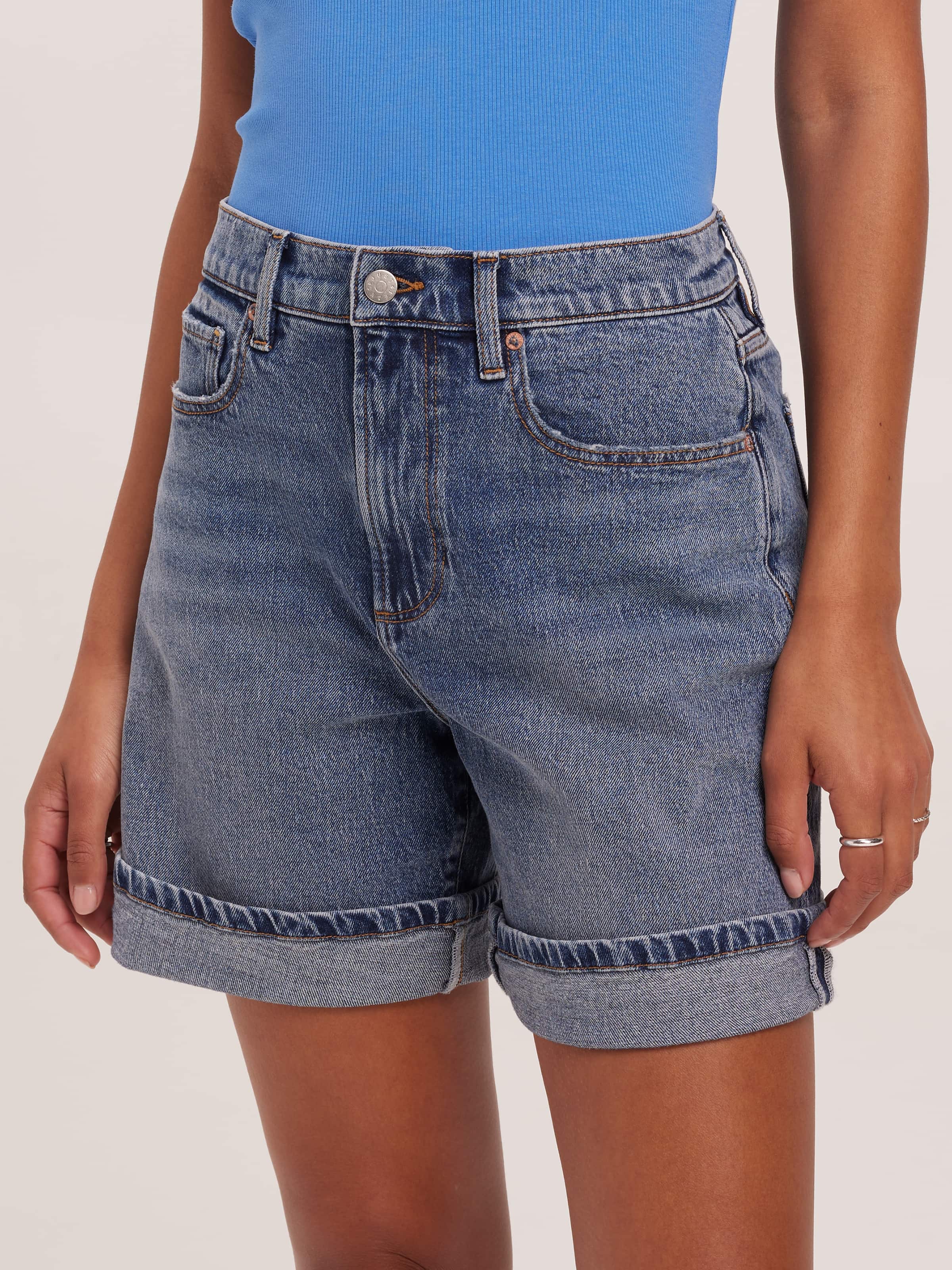 Originals Loose Cuff Short