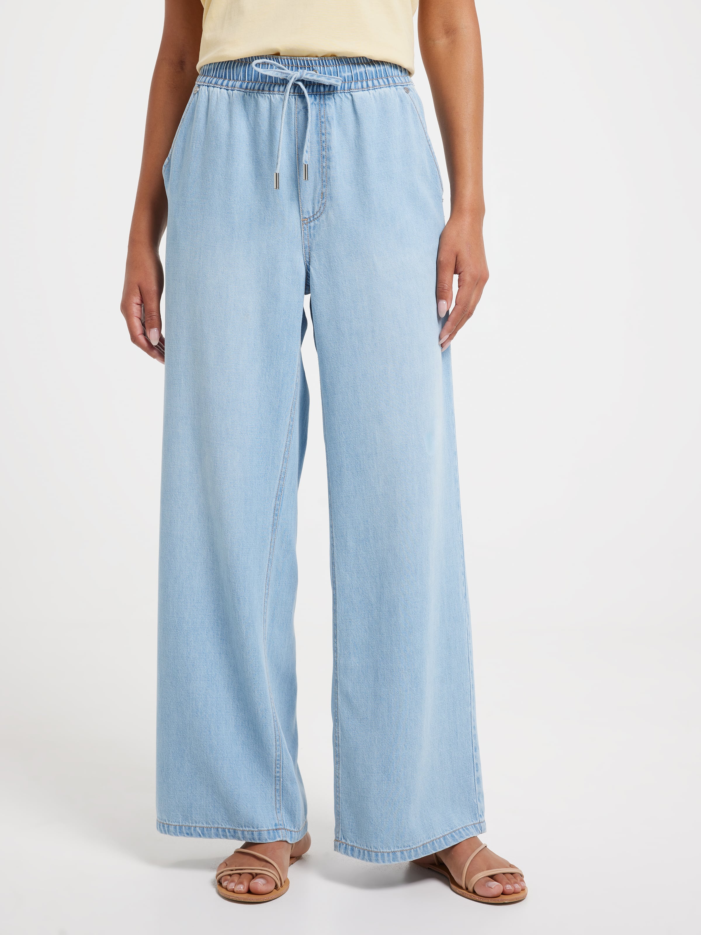 Liquid Mid Rise Pull On Pant