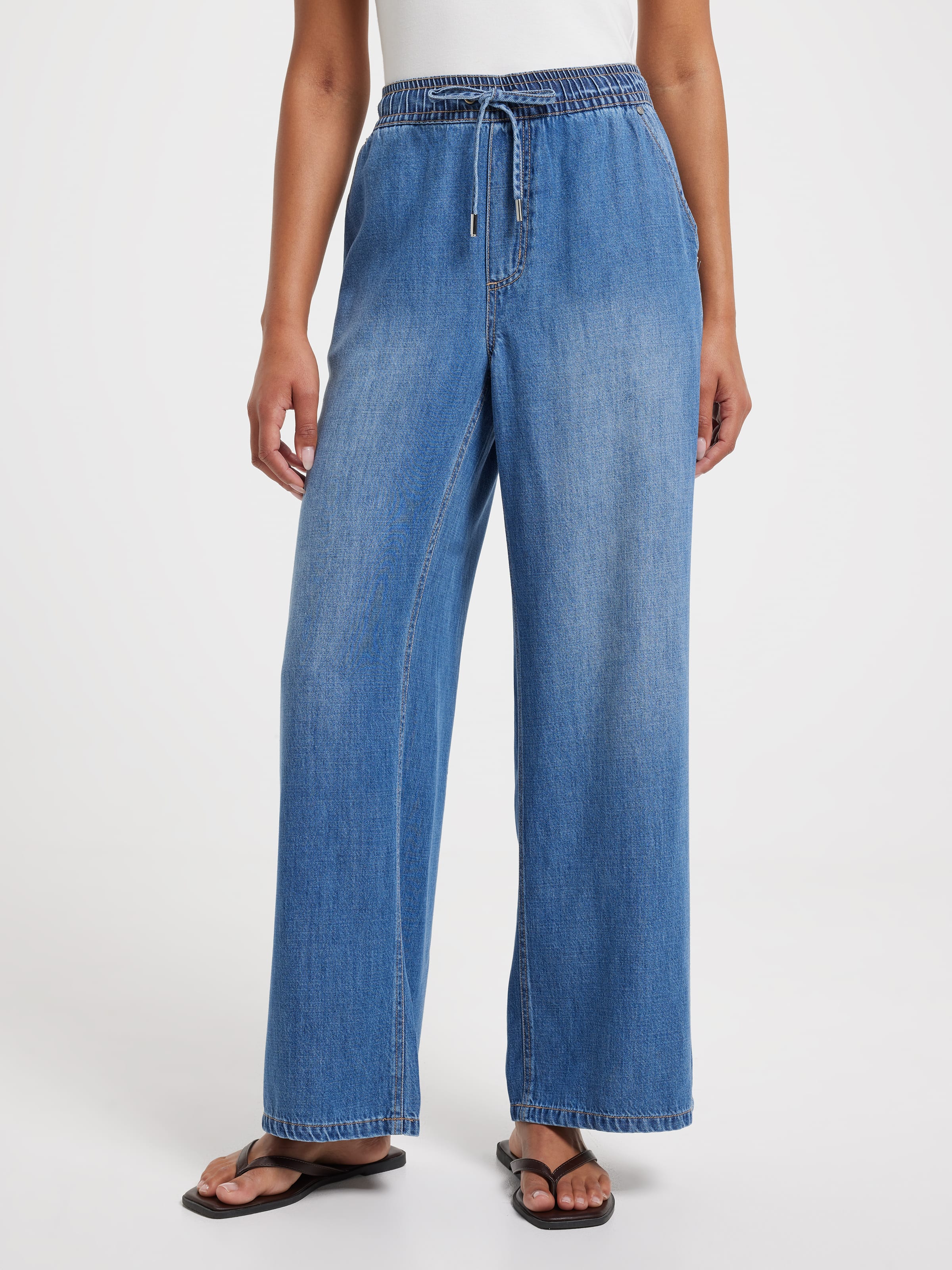 Liquid Mid Rise Pull On Pant