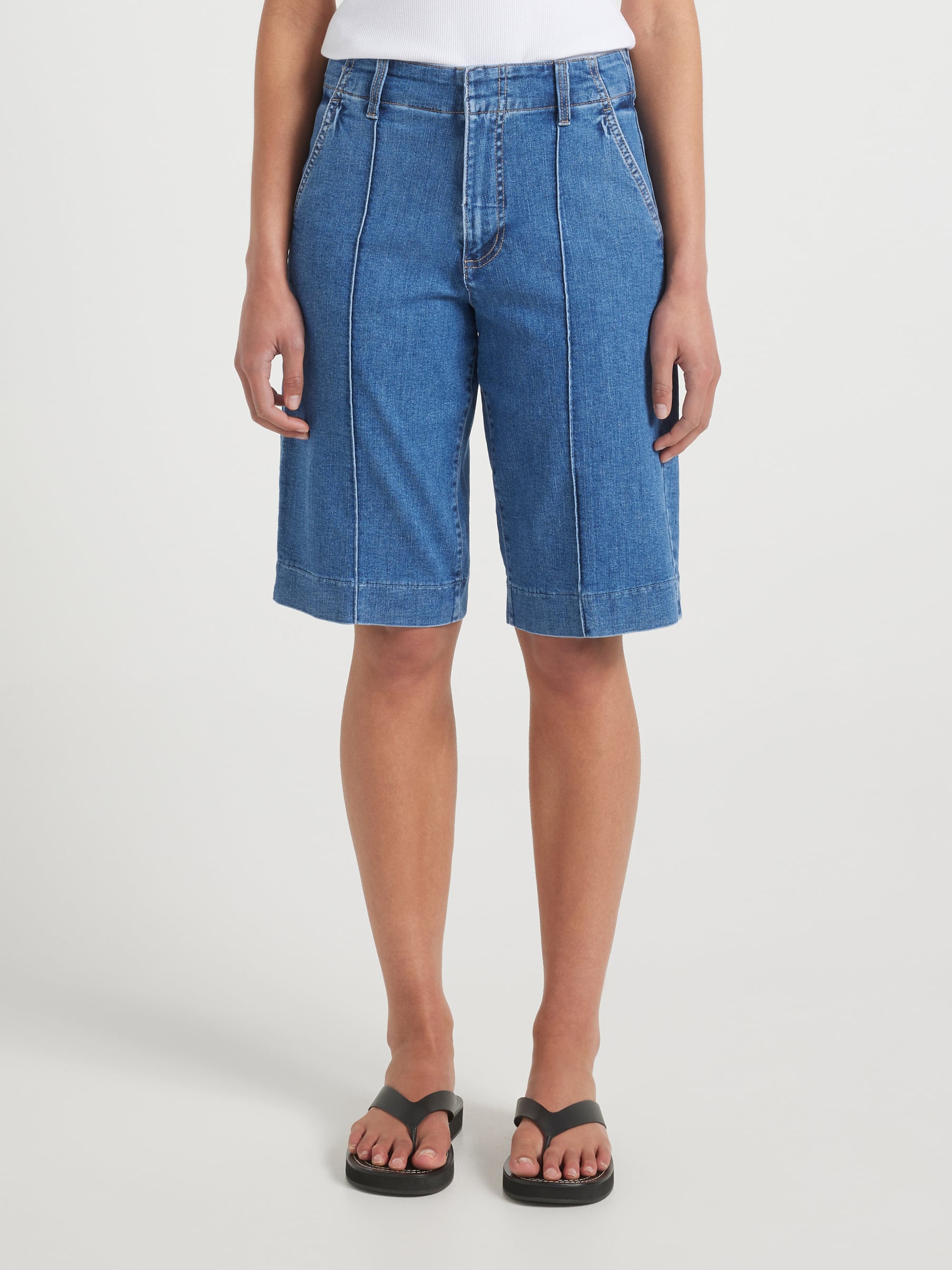 Originals Pintuck Bermuda Short