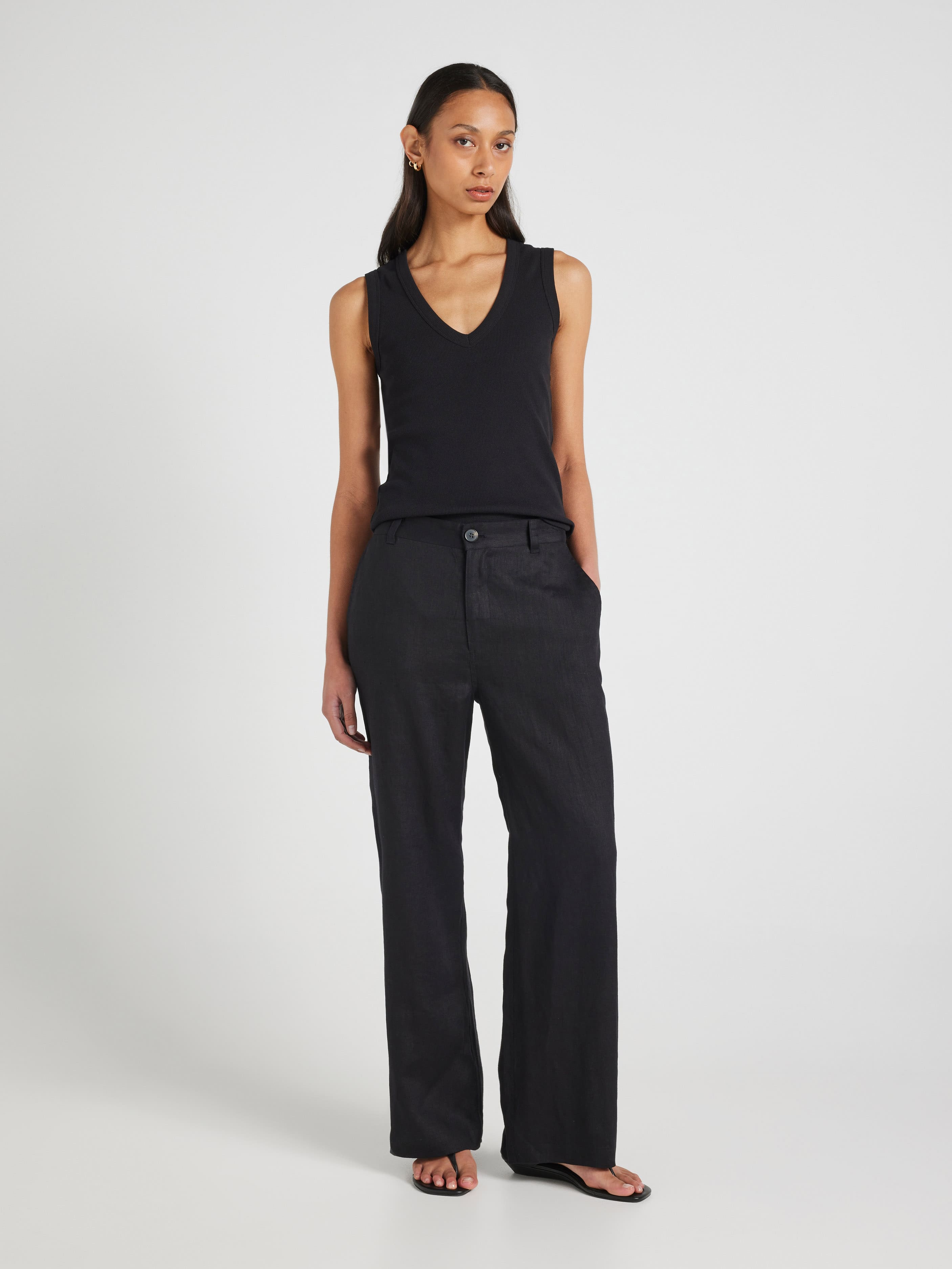Cleo Linen Mid Rise Straight Pant