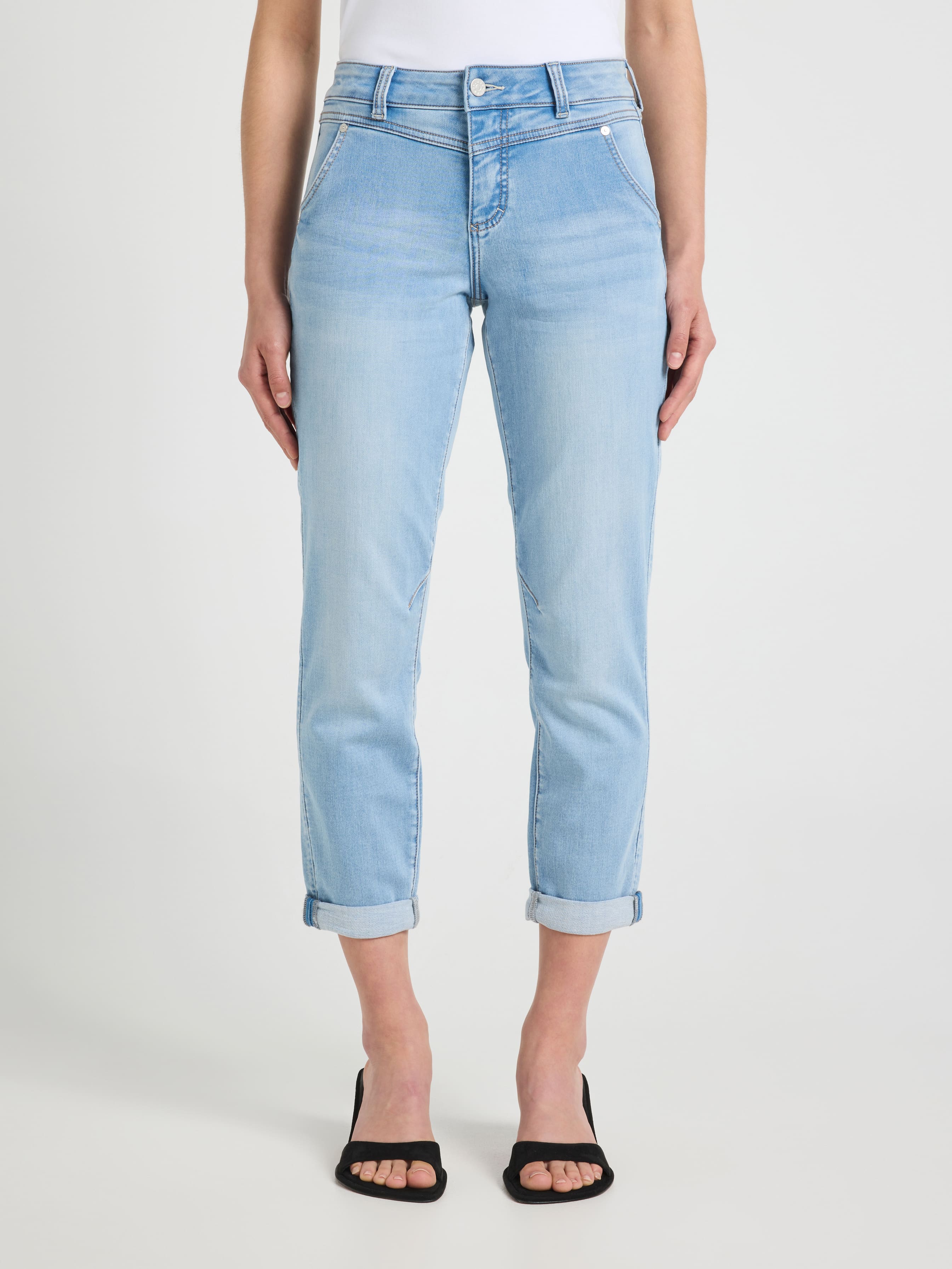 Amaze Yoke Front Boyfriend Jeans