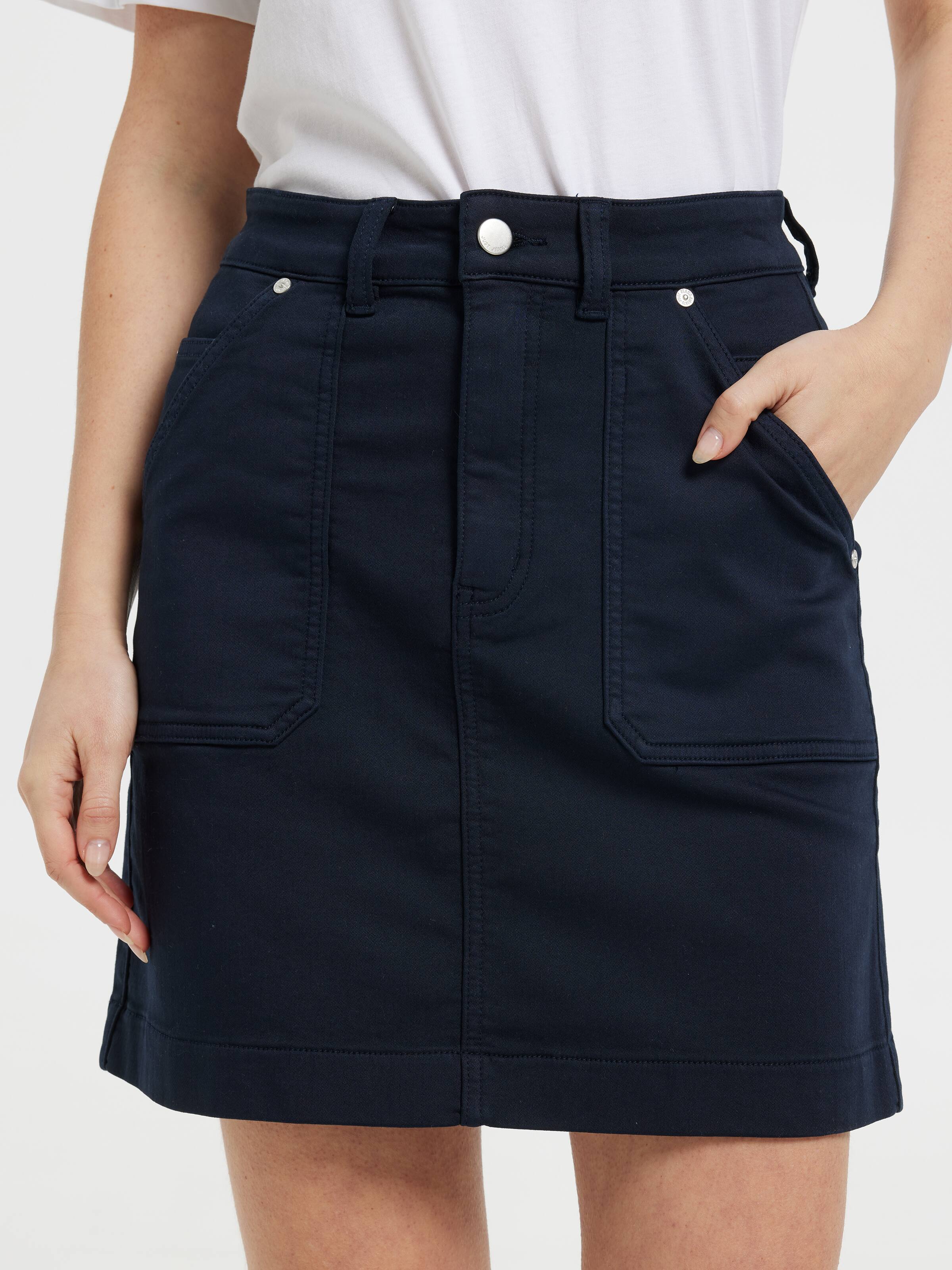 Amaze Tessa Mid Thigh Skirt