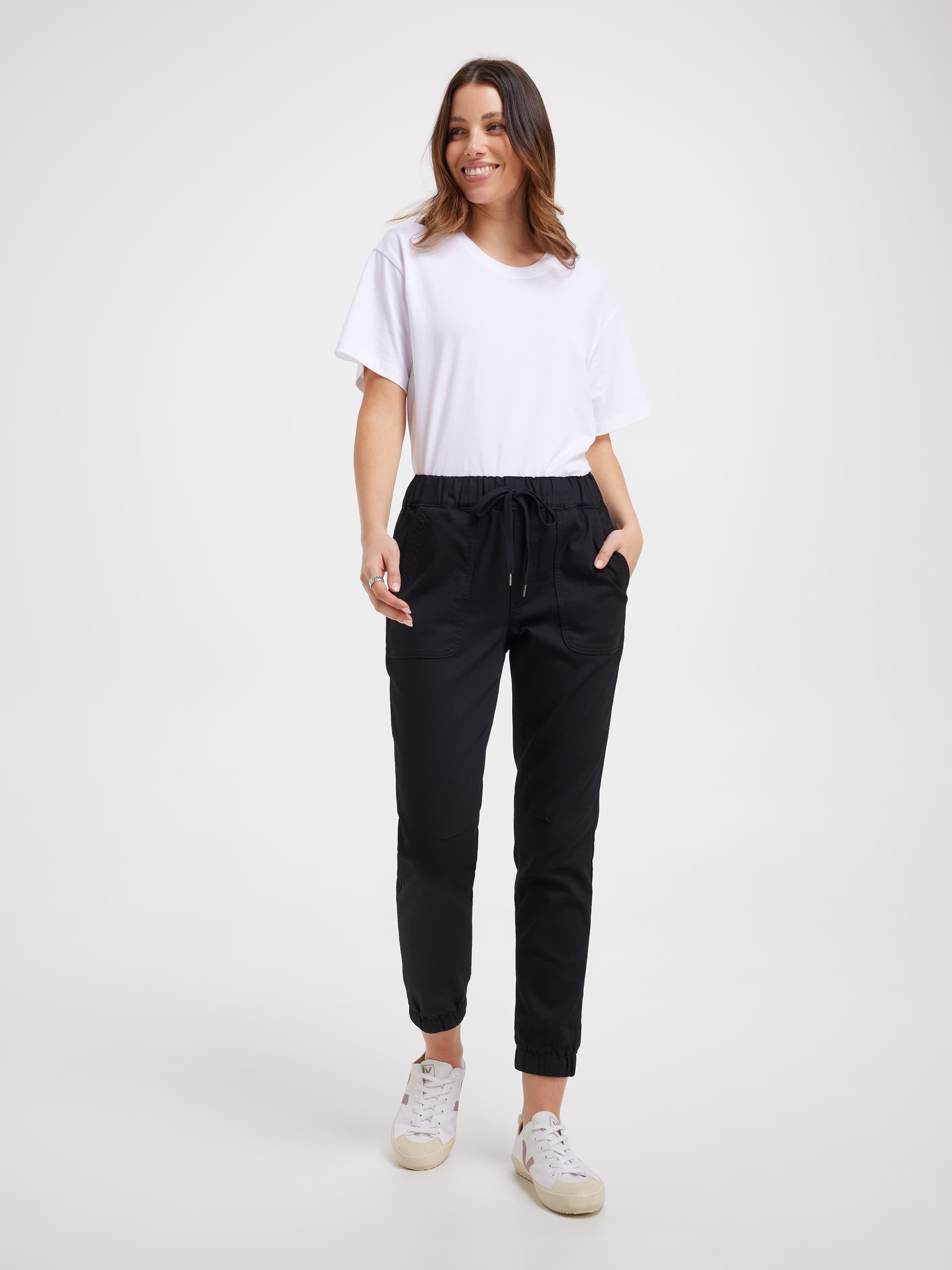 Amaze Tapered Jog Pant