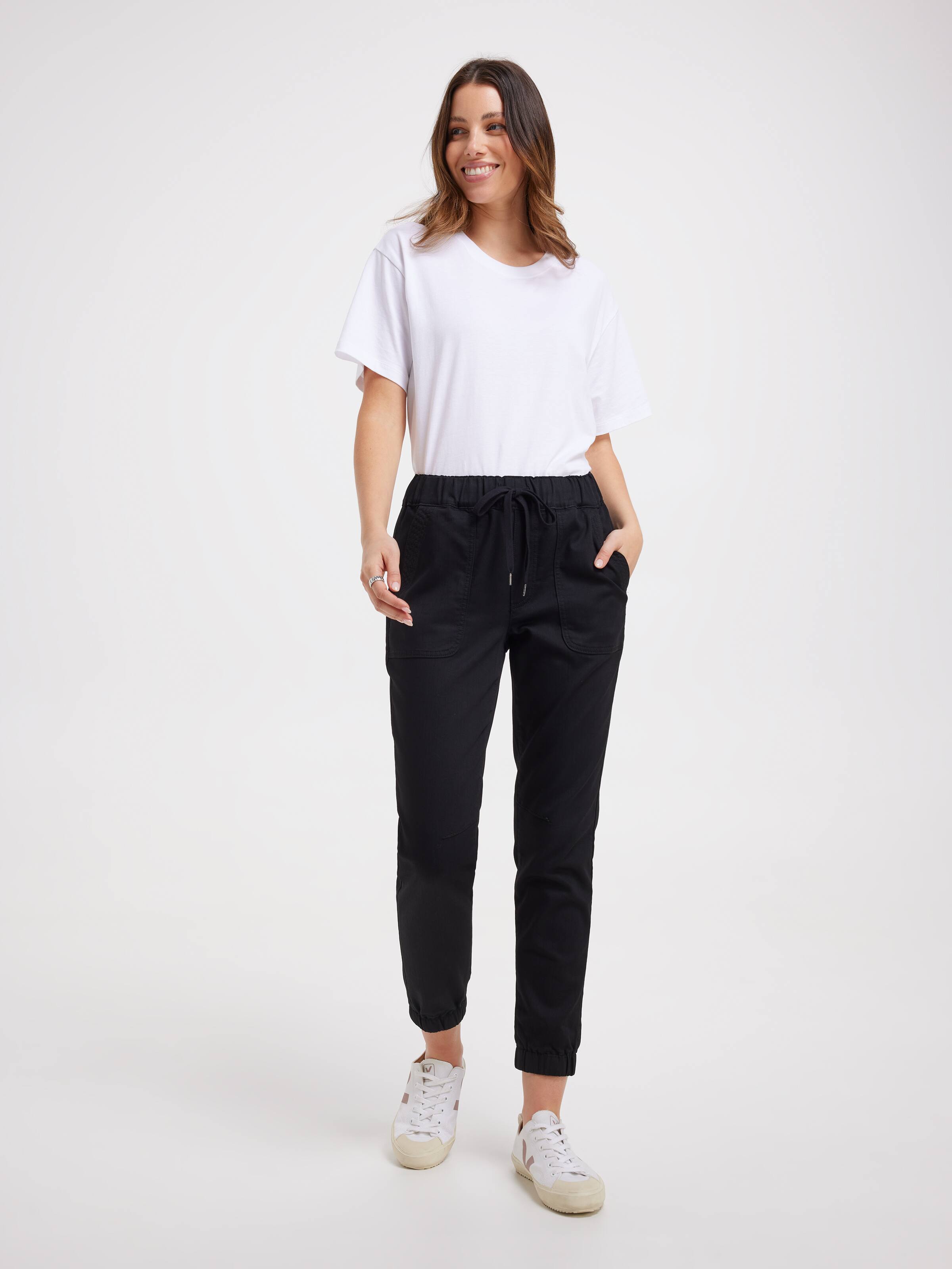 Amaze Tapered Jog Pant