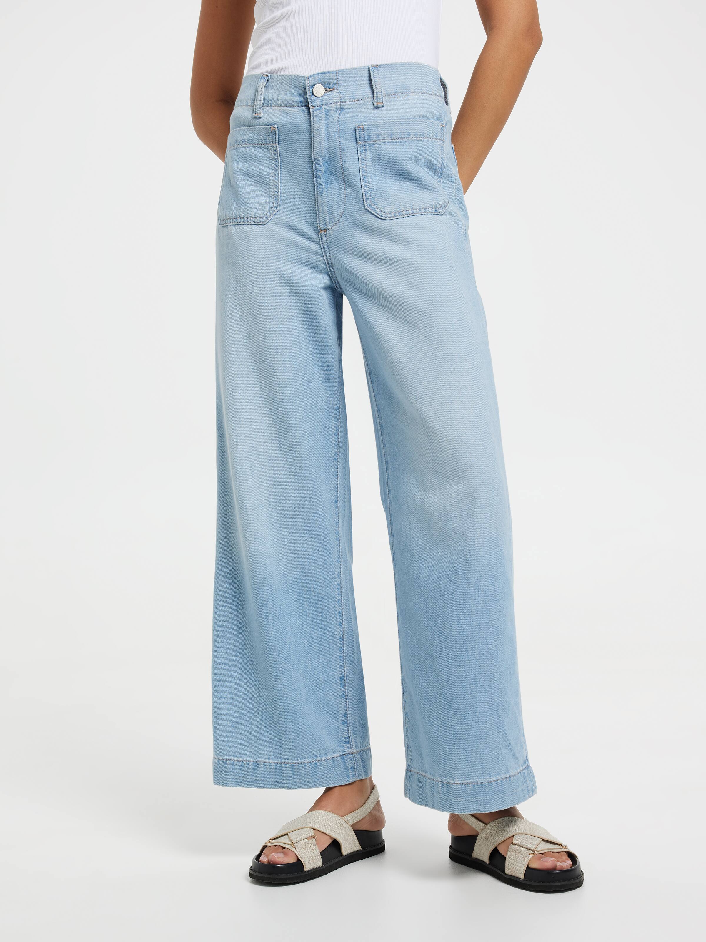 Liquid Patch Pocket Pant