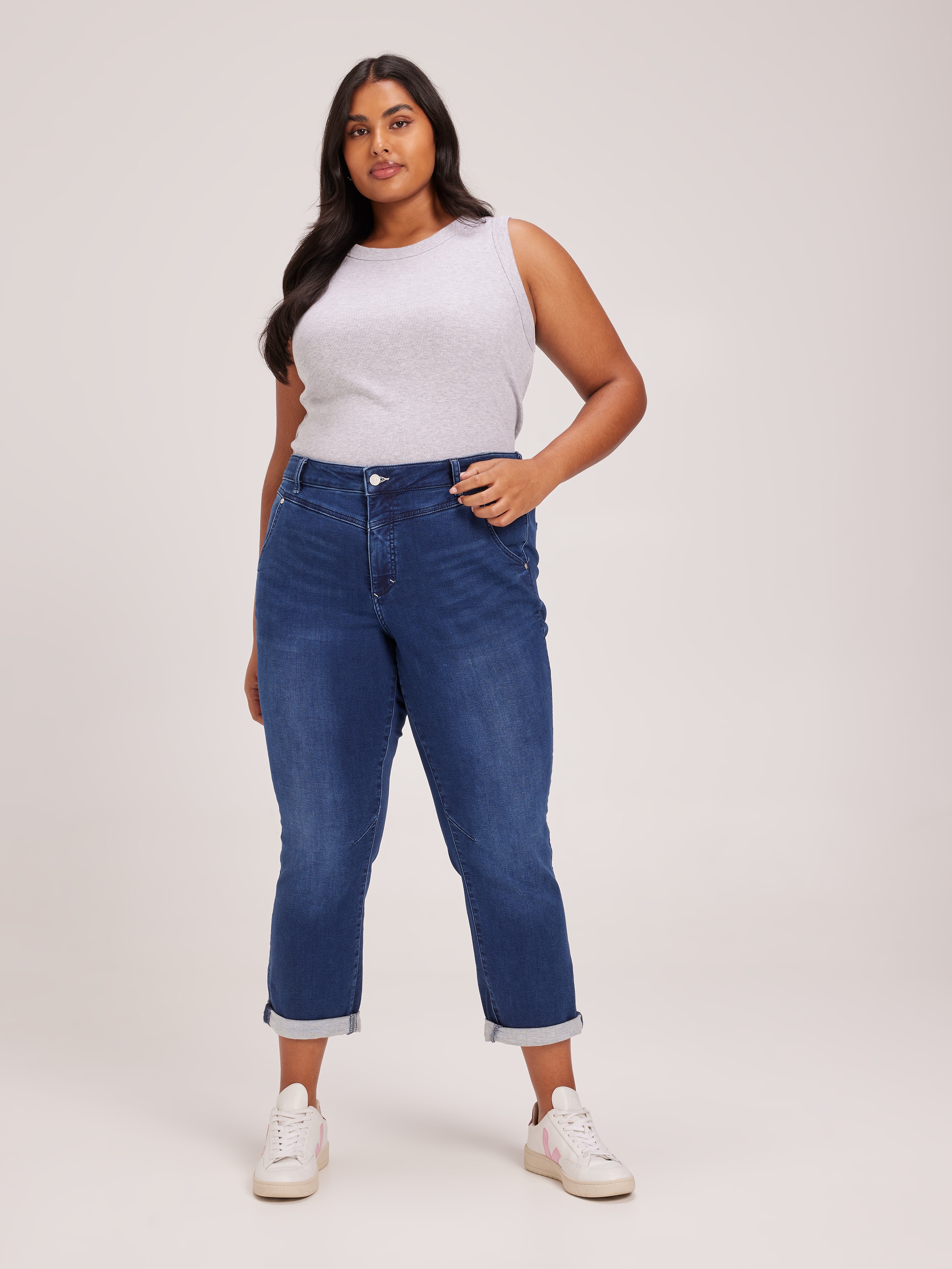 Plus size outlet boyfriend jeans uk