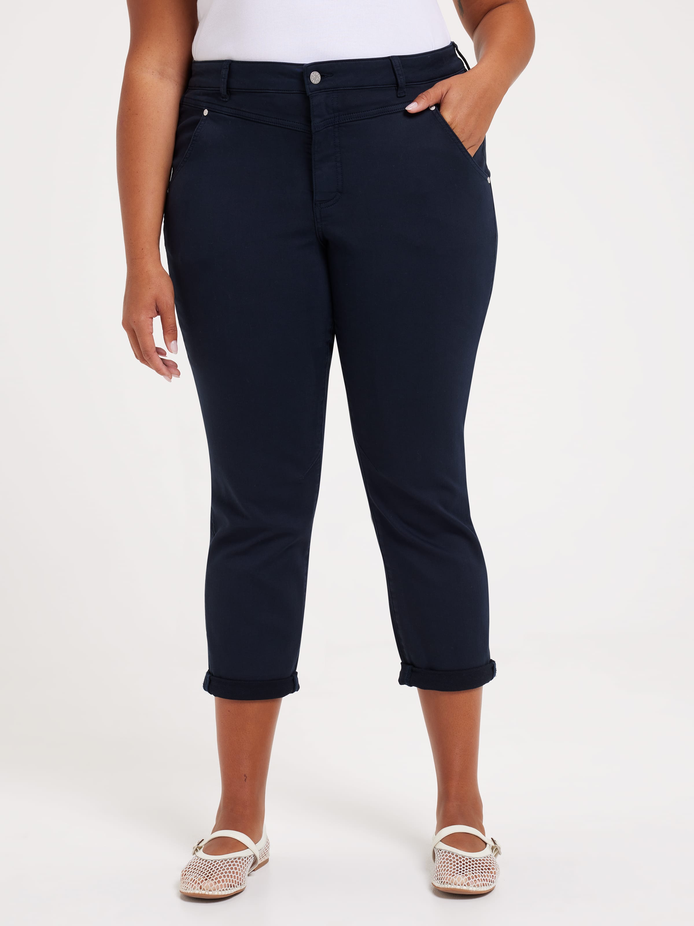 Curve Amaze Yoke Front Boyfriend Jean