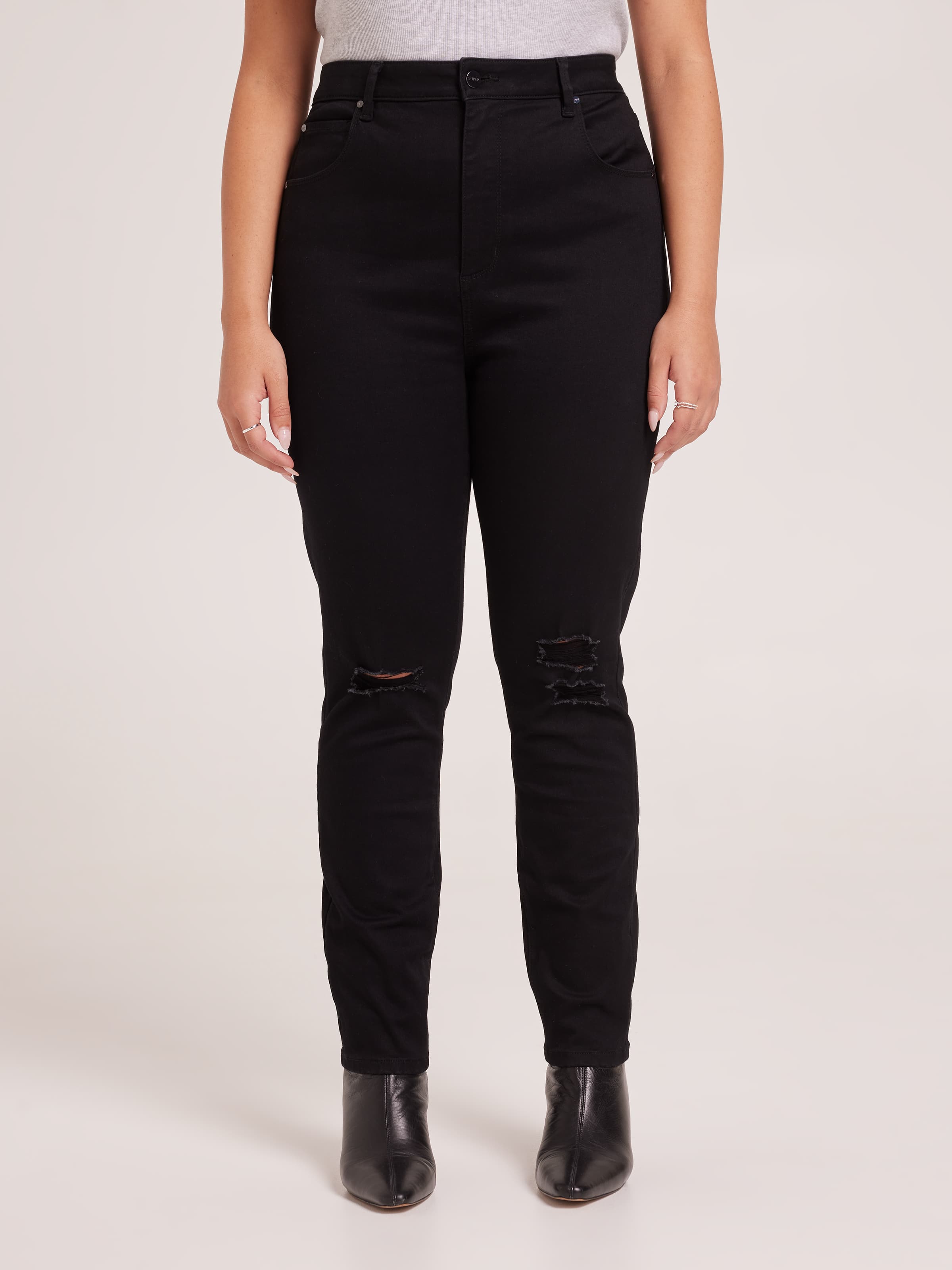 Super ripped black hot sale high waisted jeans