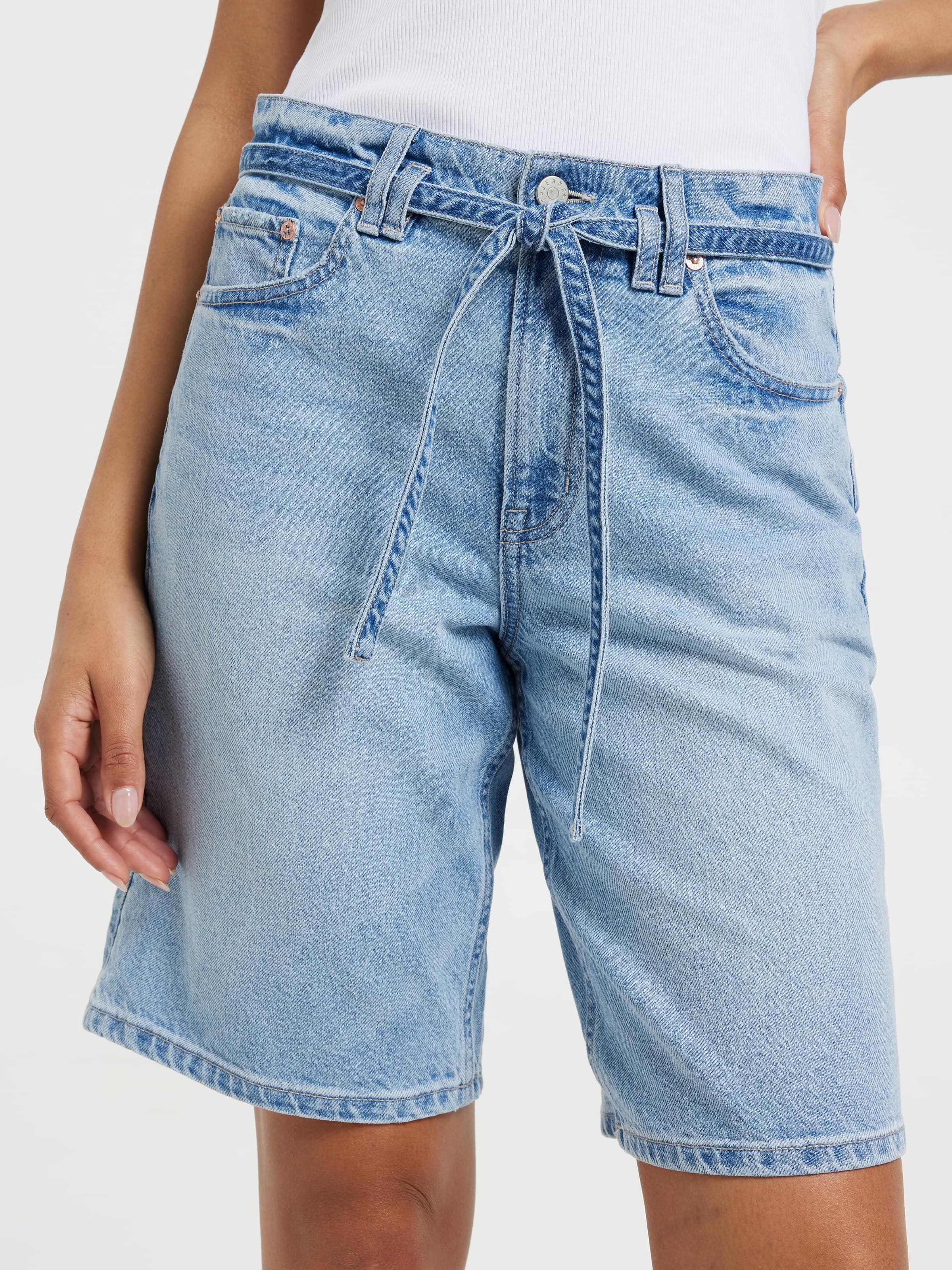 Originals Mid Rise Belted Bermuda Short