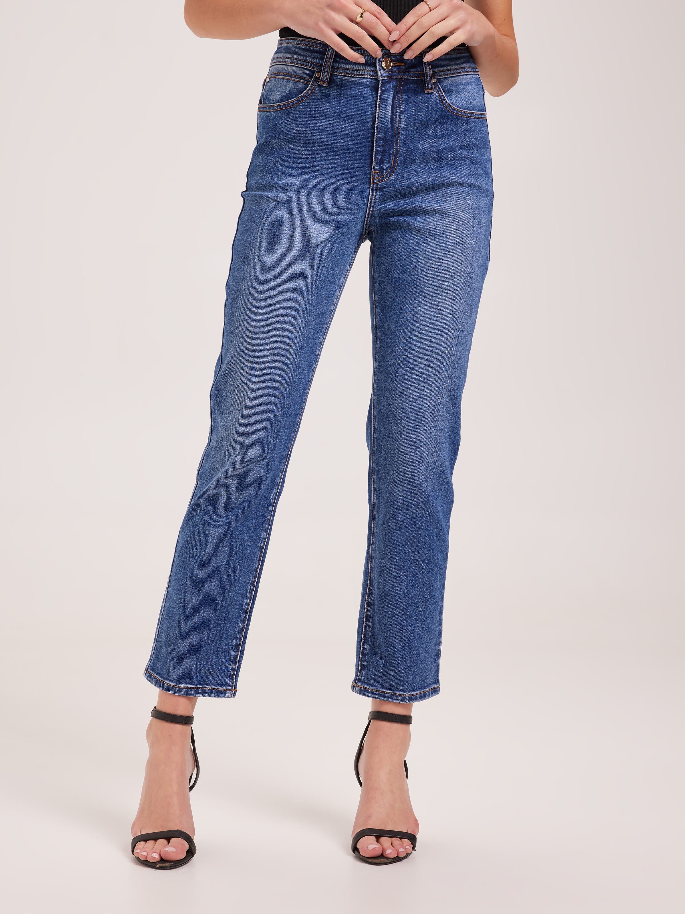 Super Evie Straight Ankle Jean
