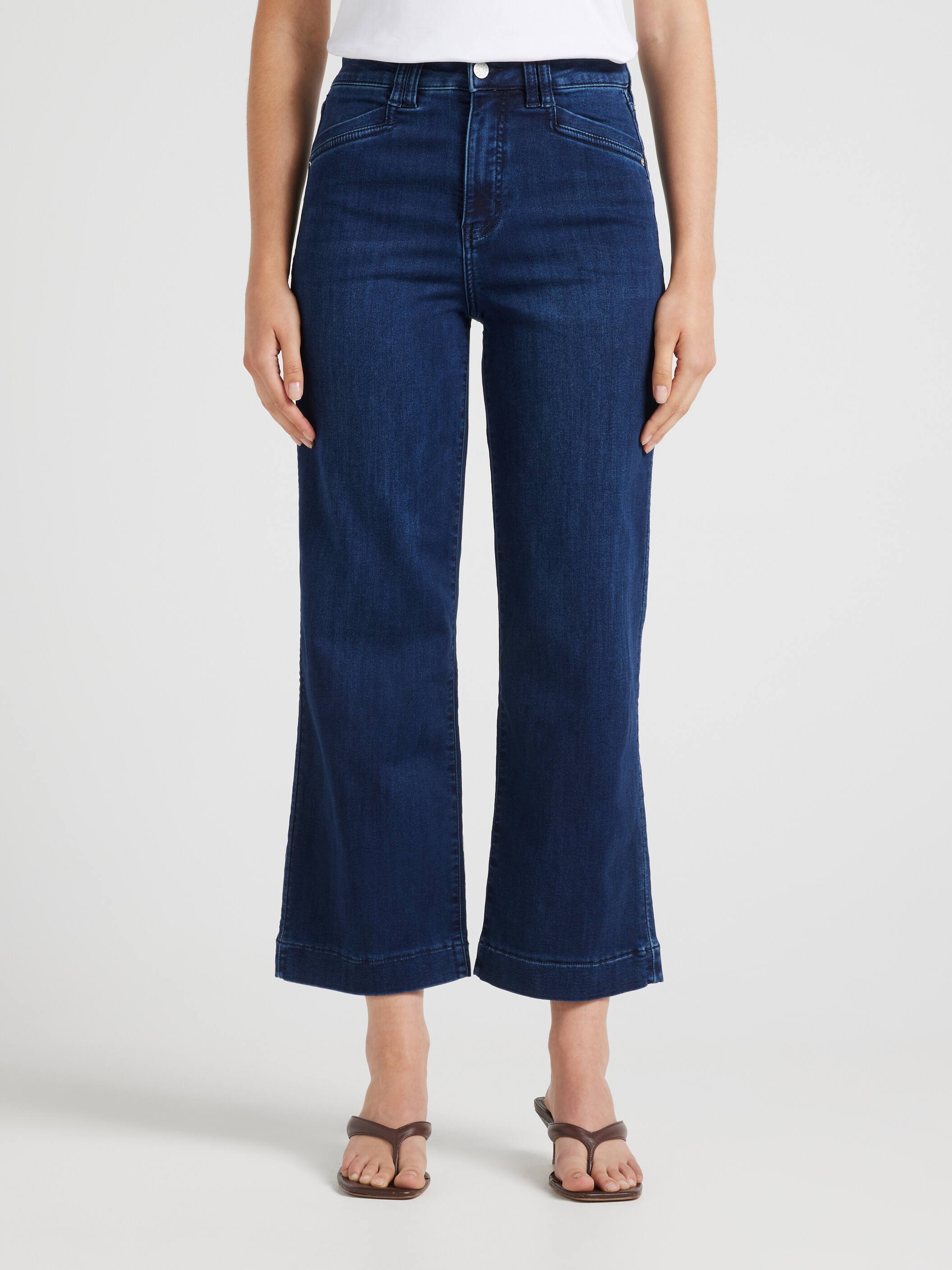 Amaze High Rise Wide Leg Ankle Jean