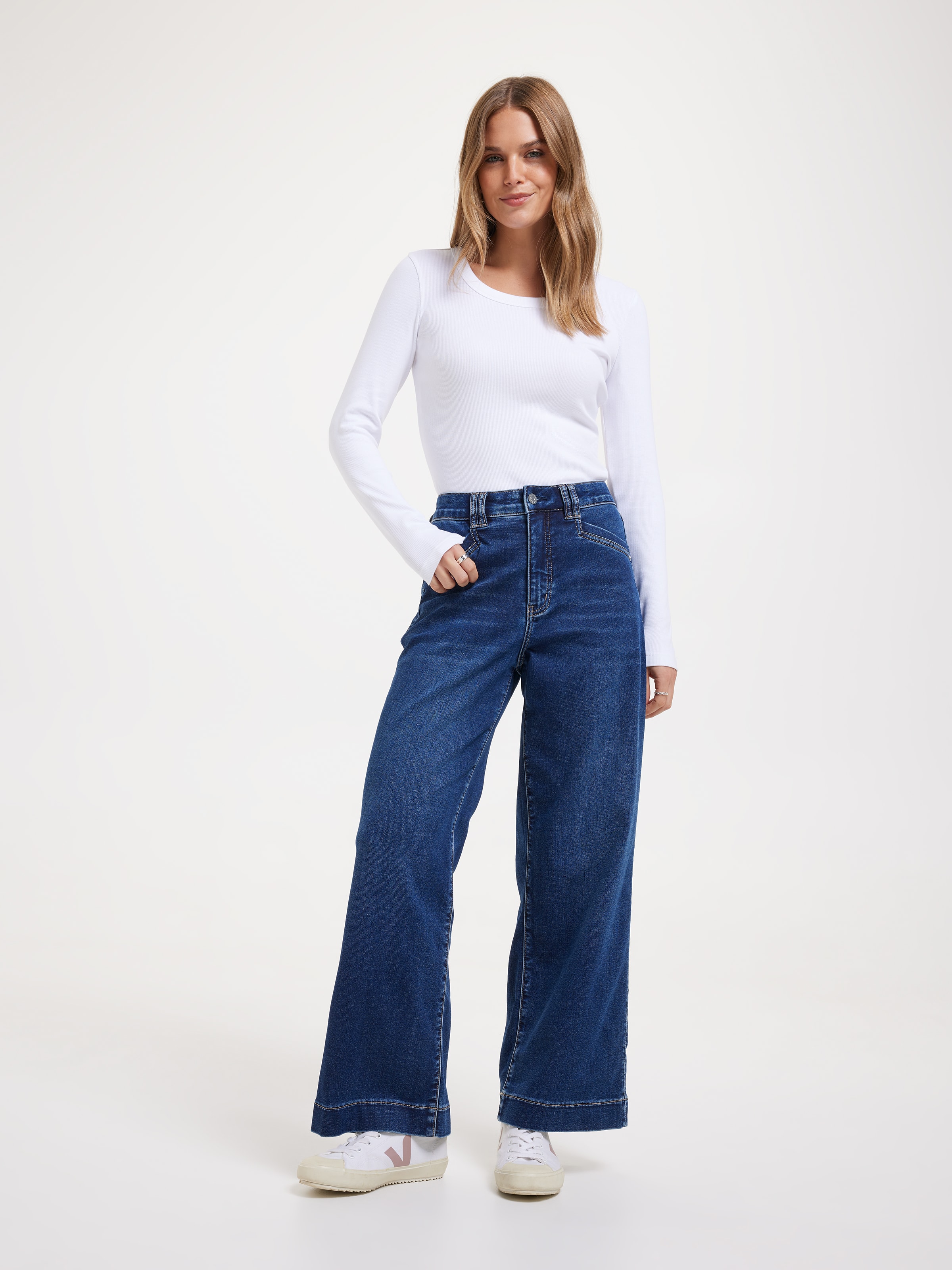 Amaze High Rise Wide Leg Ankle Jean