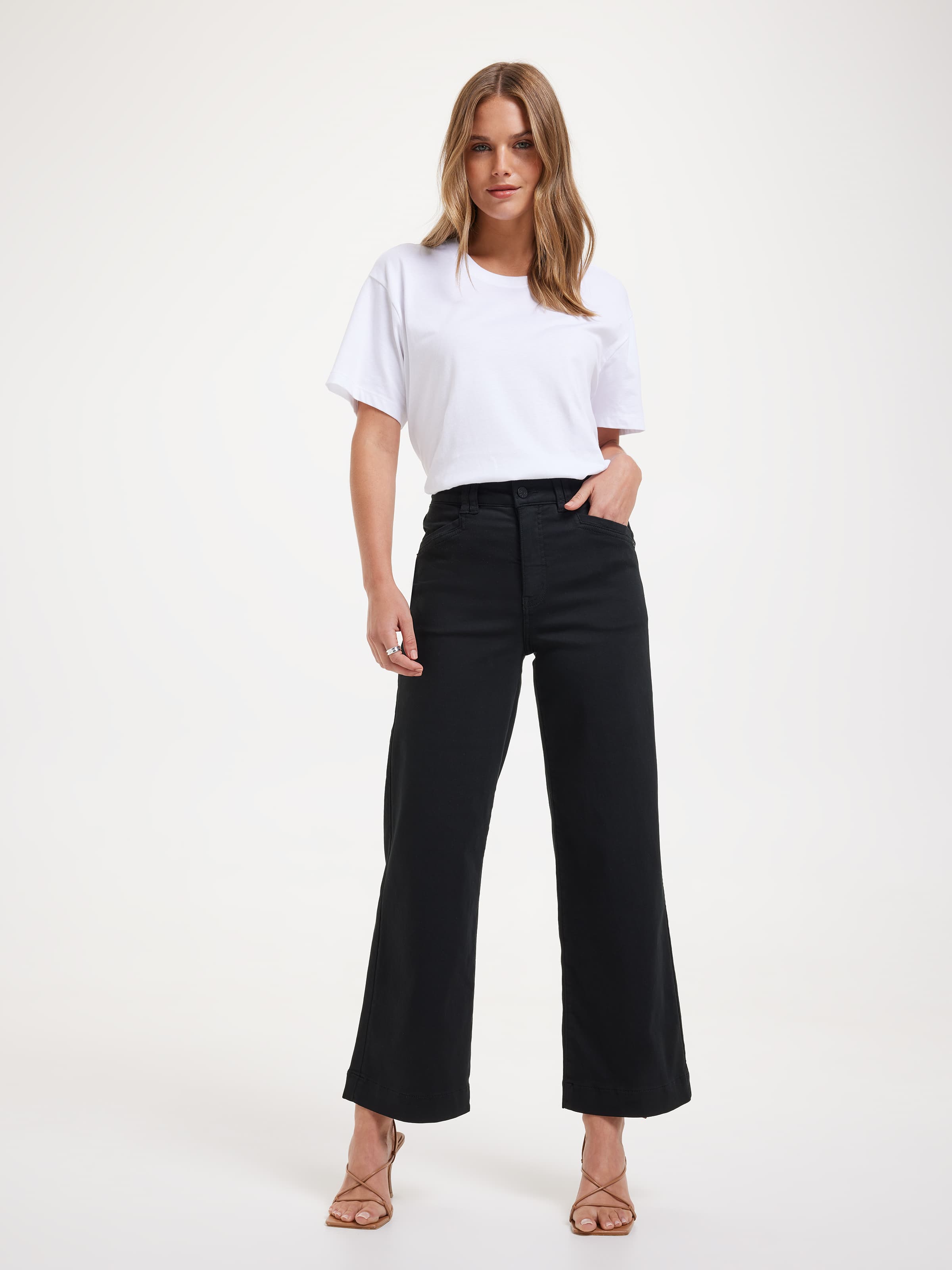 Amaze High Rise Wide Leg Ankle Jean