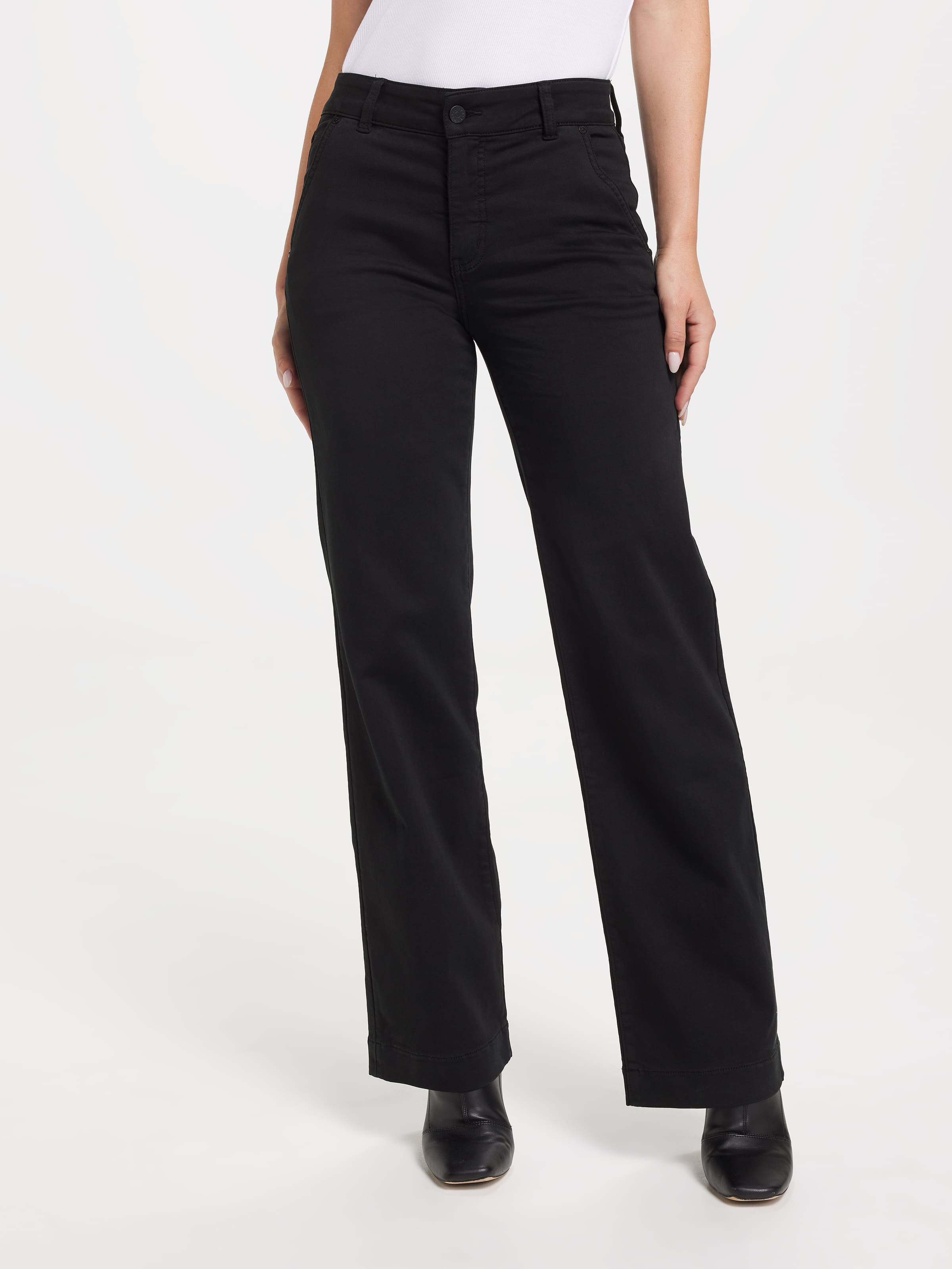 Amaze High Rise Wide Leg Jean