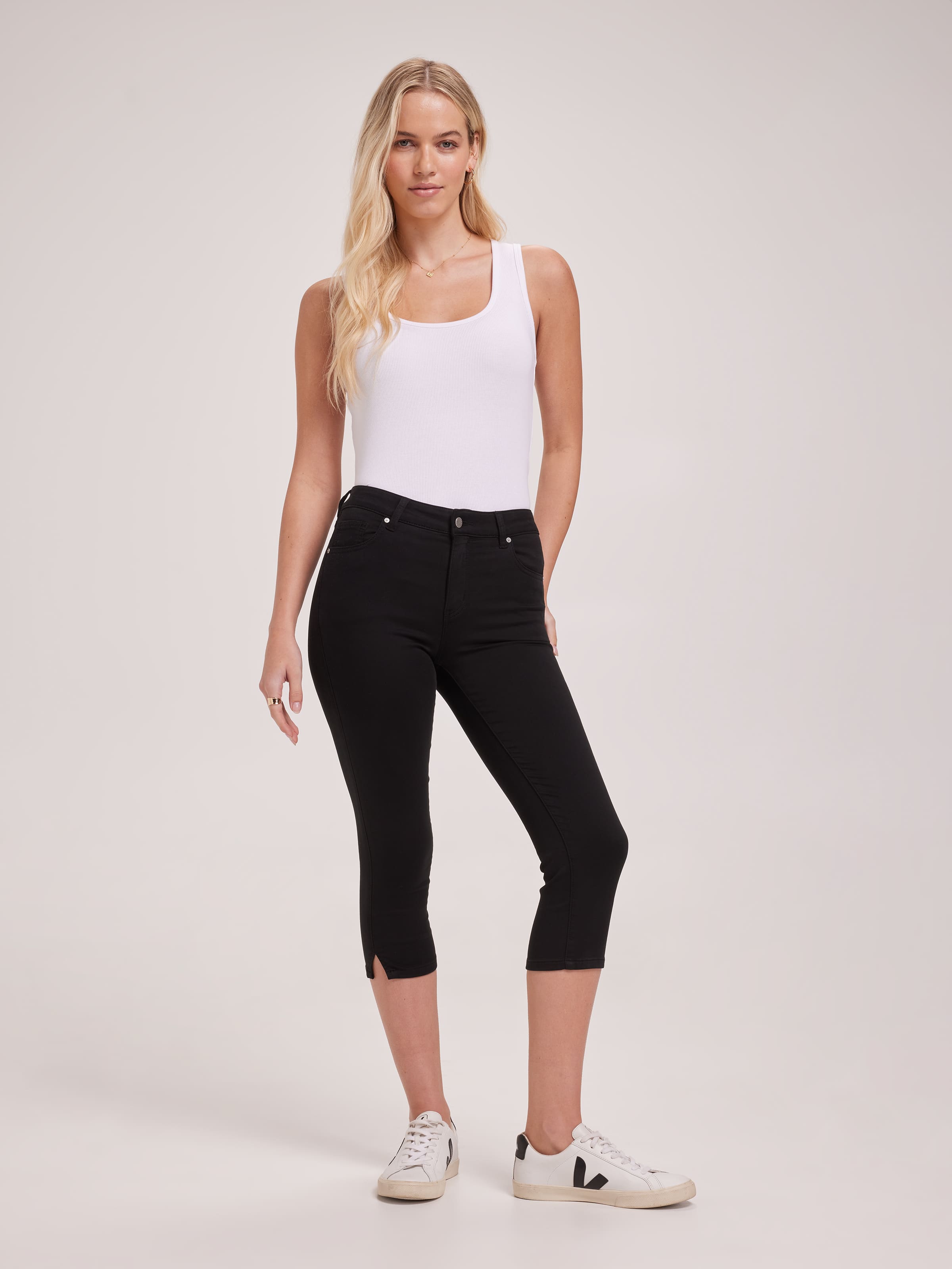 Amaze 3/4 Skinny Crop