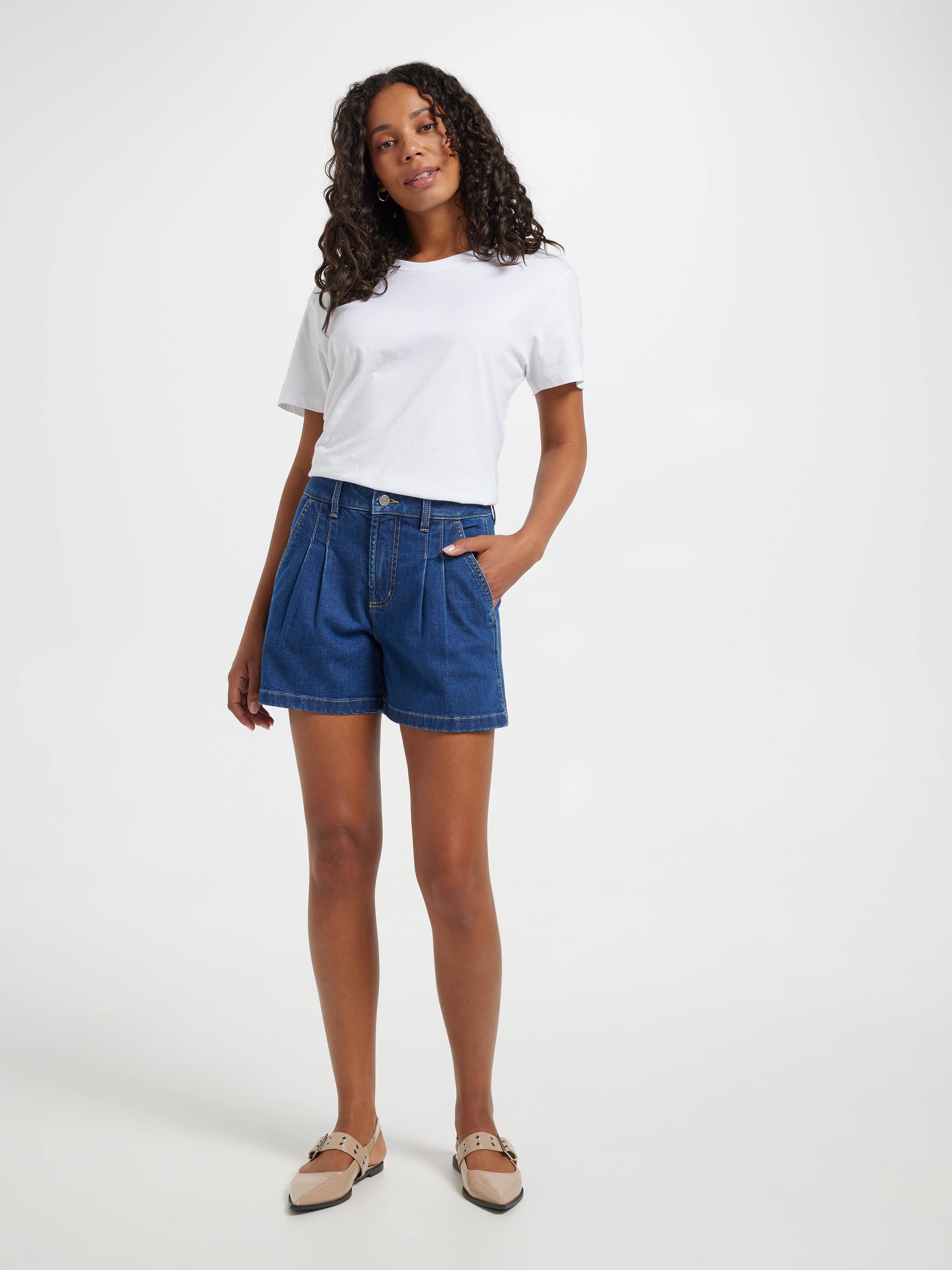 Originals High Rise Pleat Front Short