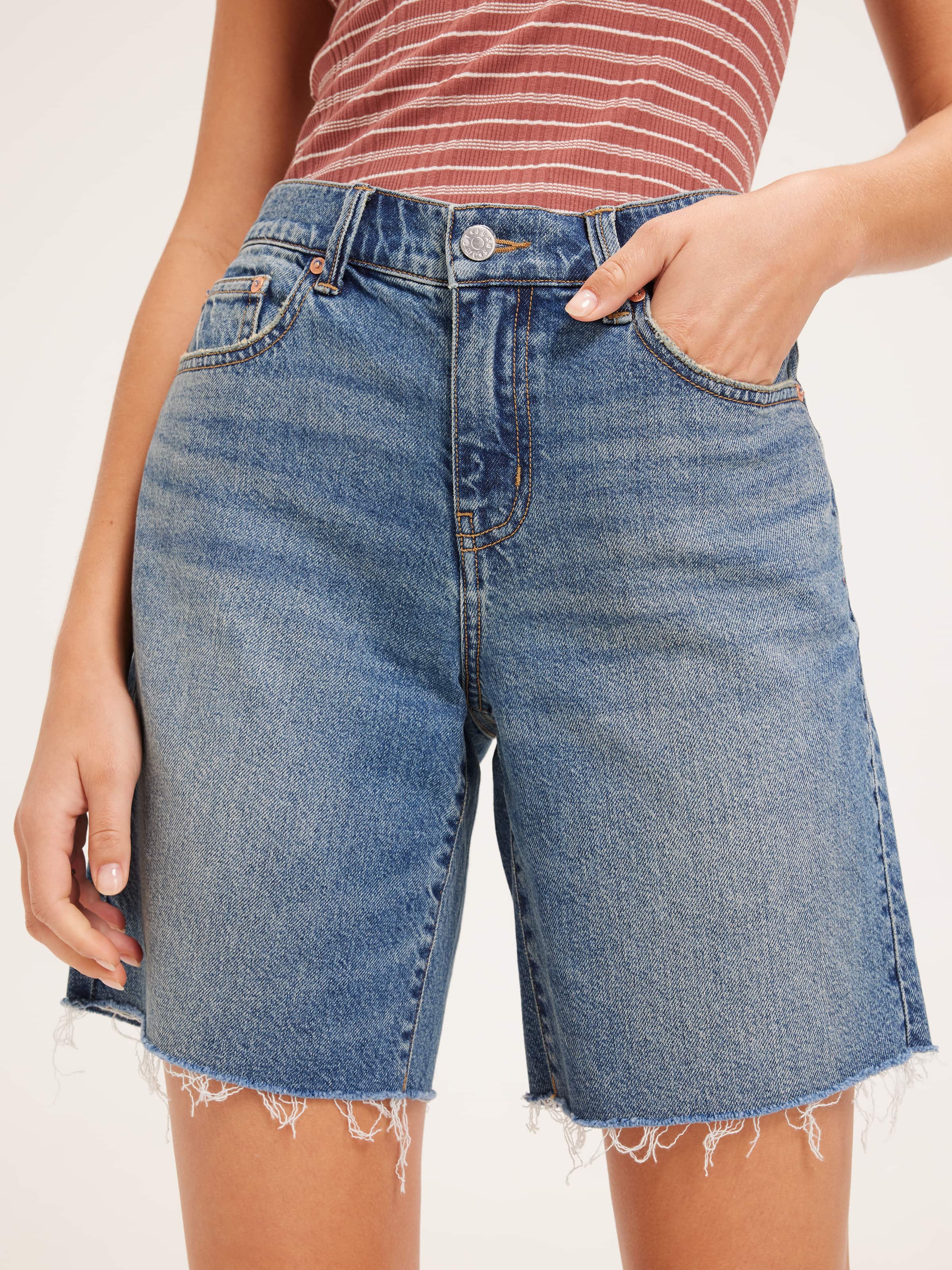 Originals Mid Rise Bermuda Short