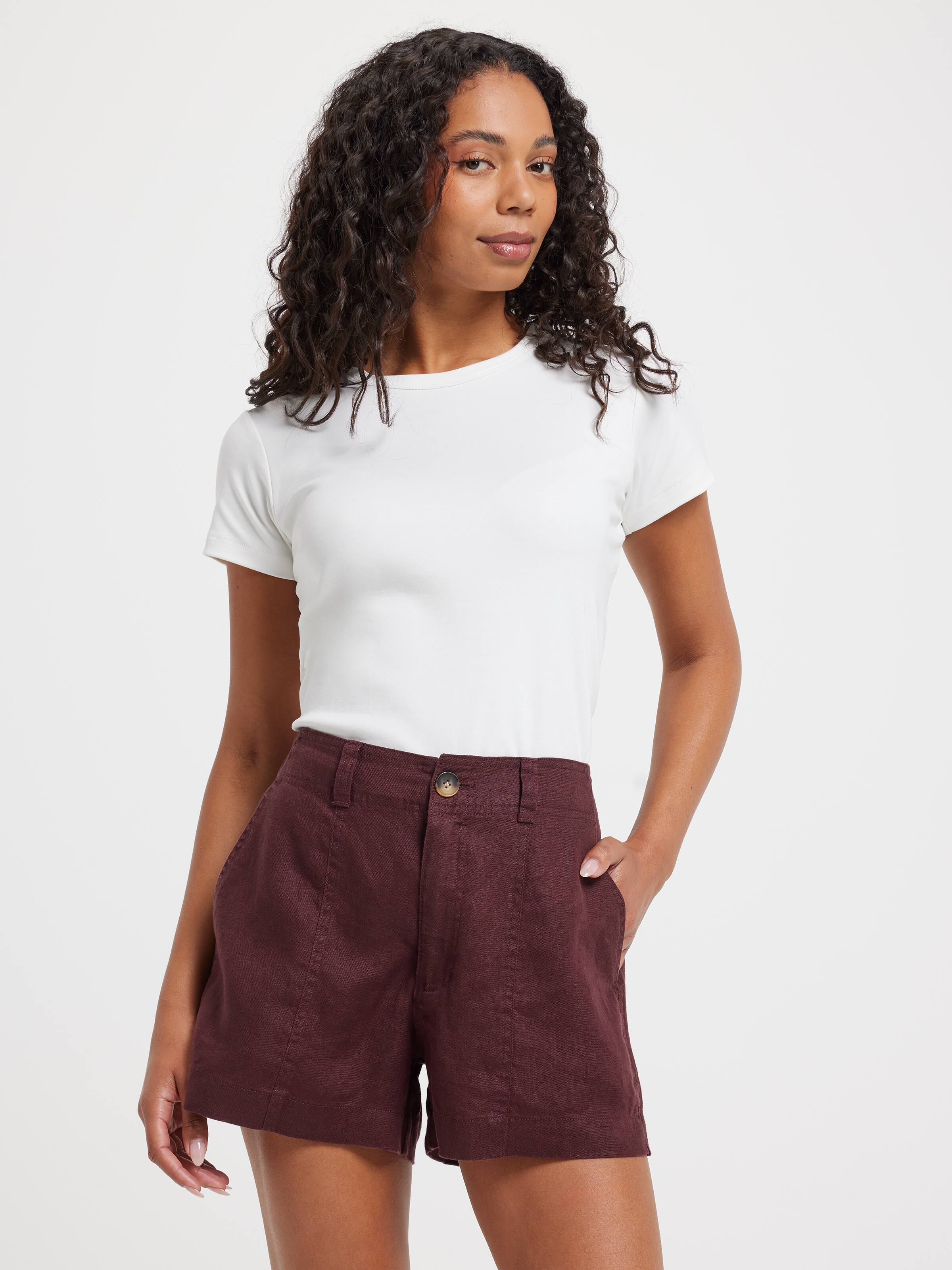 Linen Seam Front Short