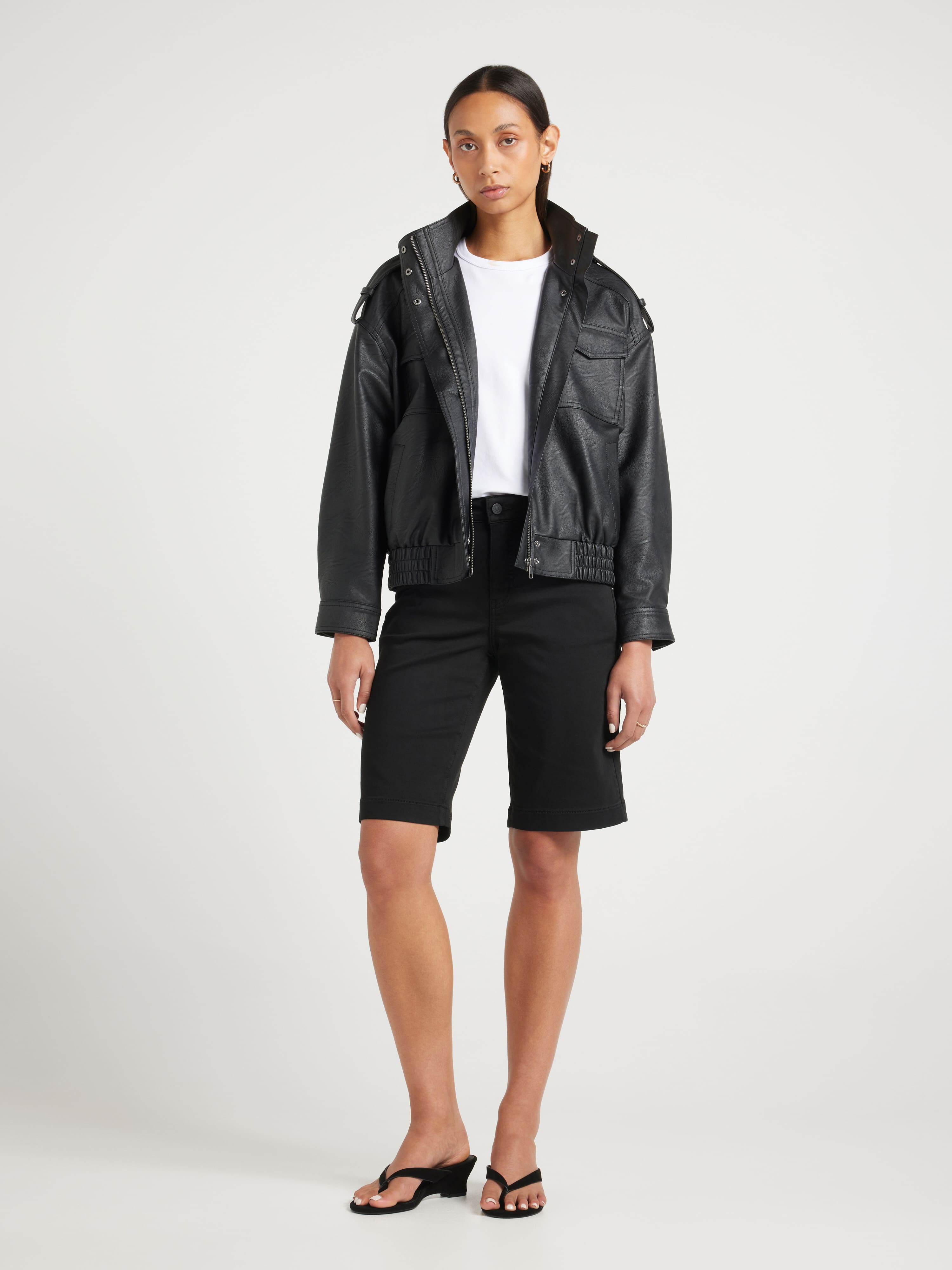 Amaze Long Bermuda Short