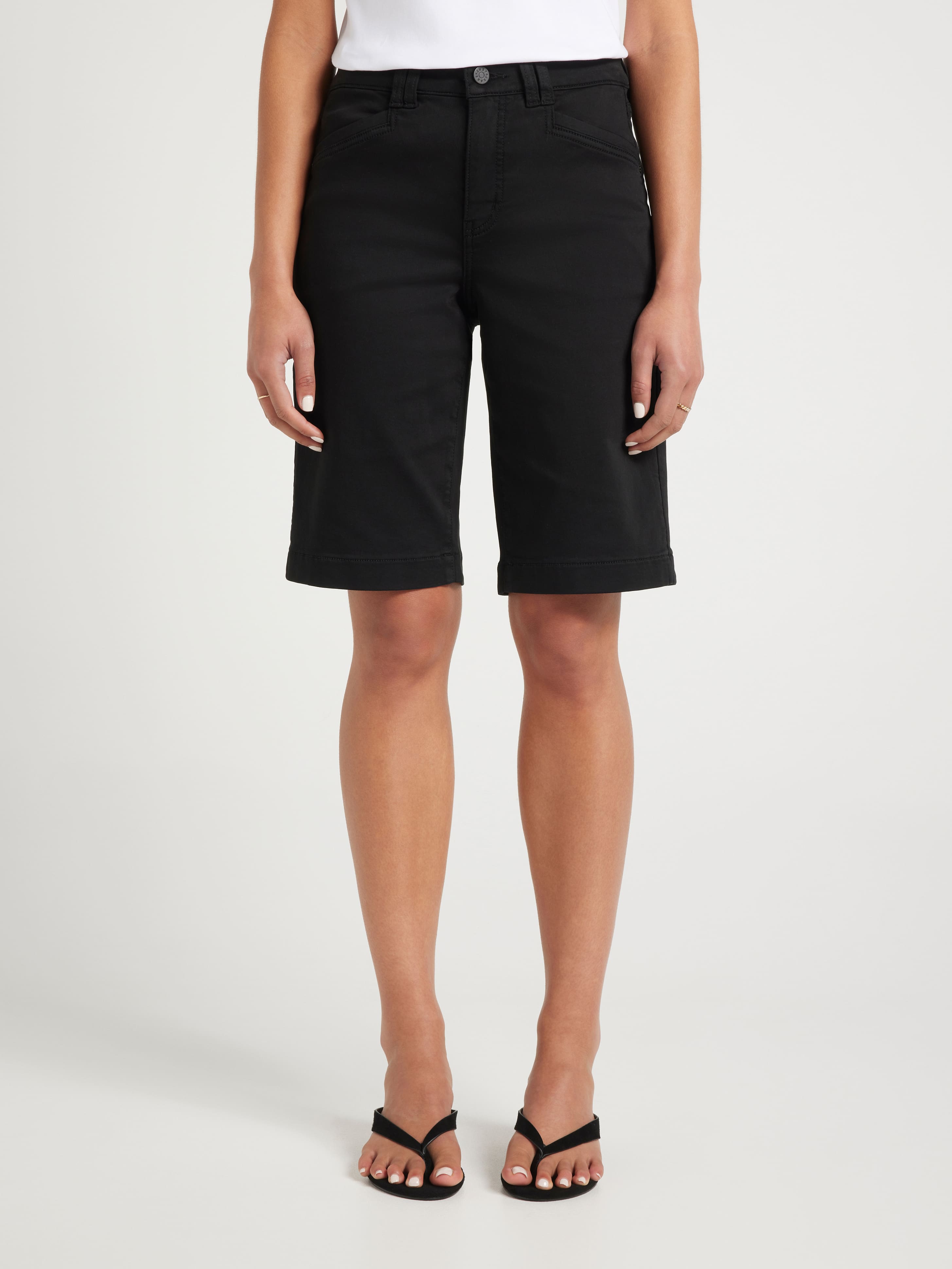 Amaze Long Bermuda Short