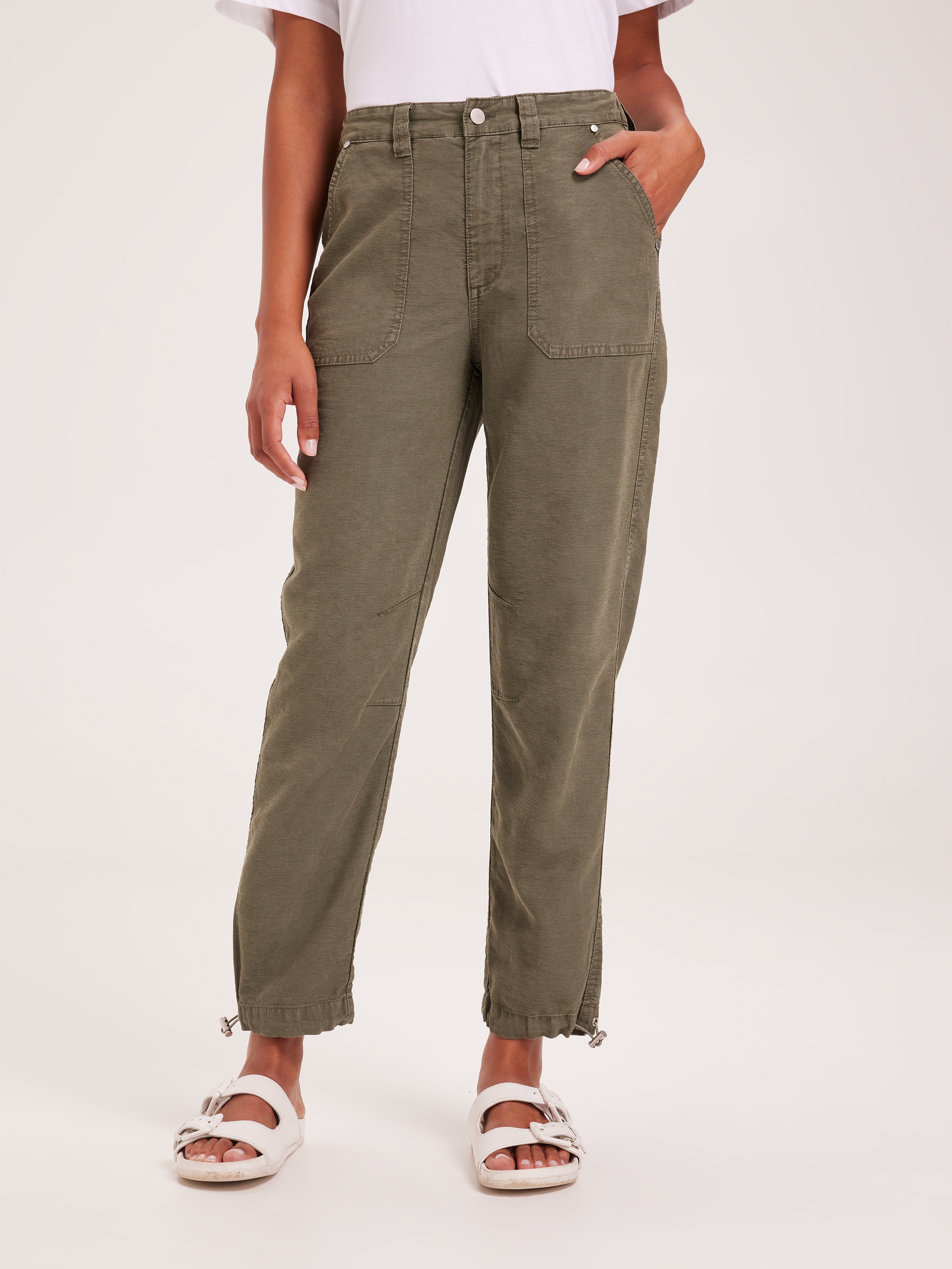 Soft Tapered Utility Pant
