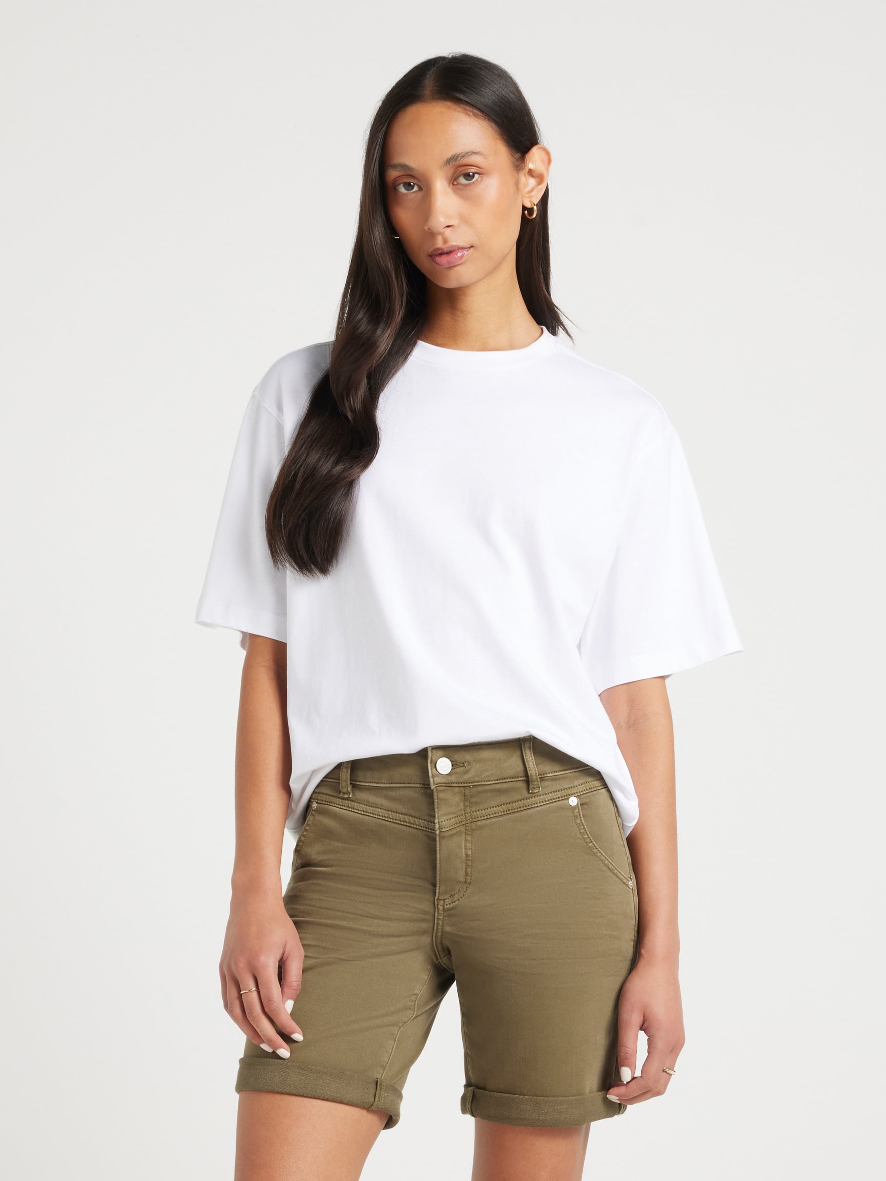 Amaze Mid Rise Girlfriend Short