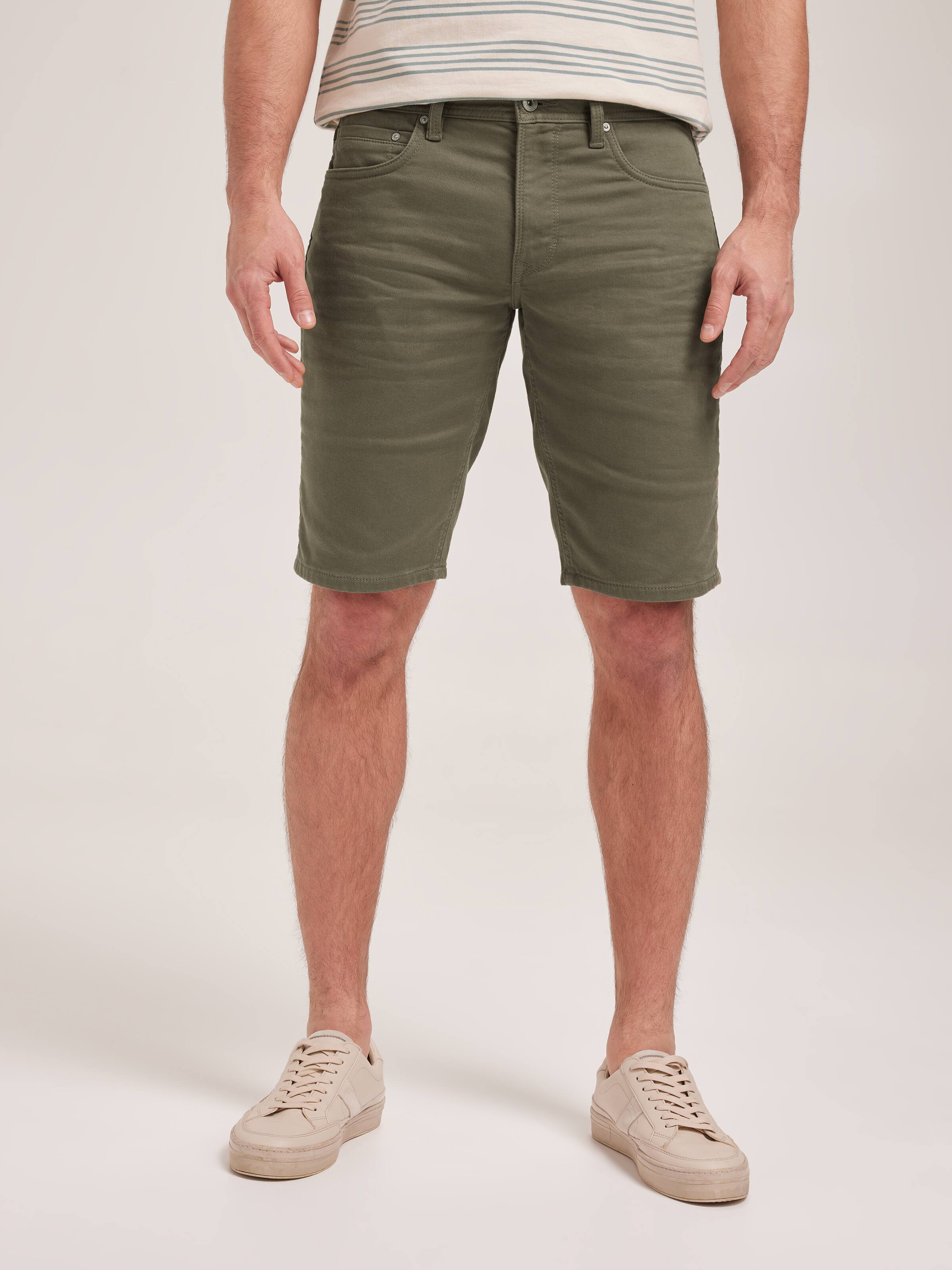 Mega Flex Regular Short
