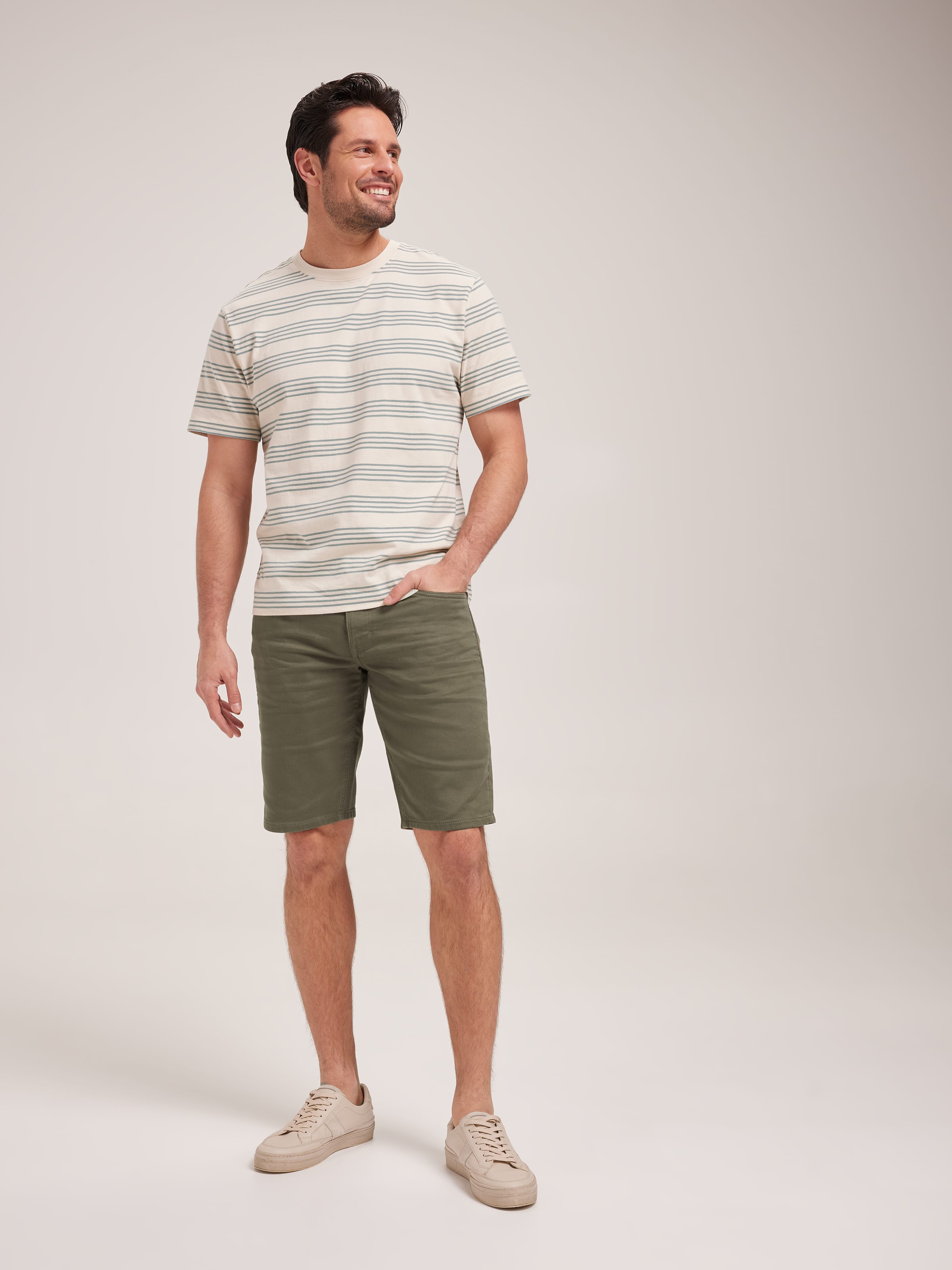 Mega Flex Regular Short