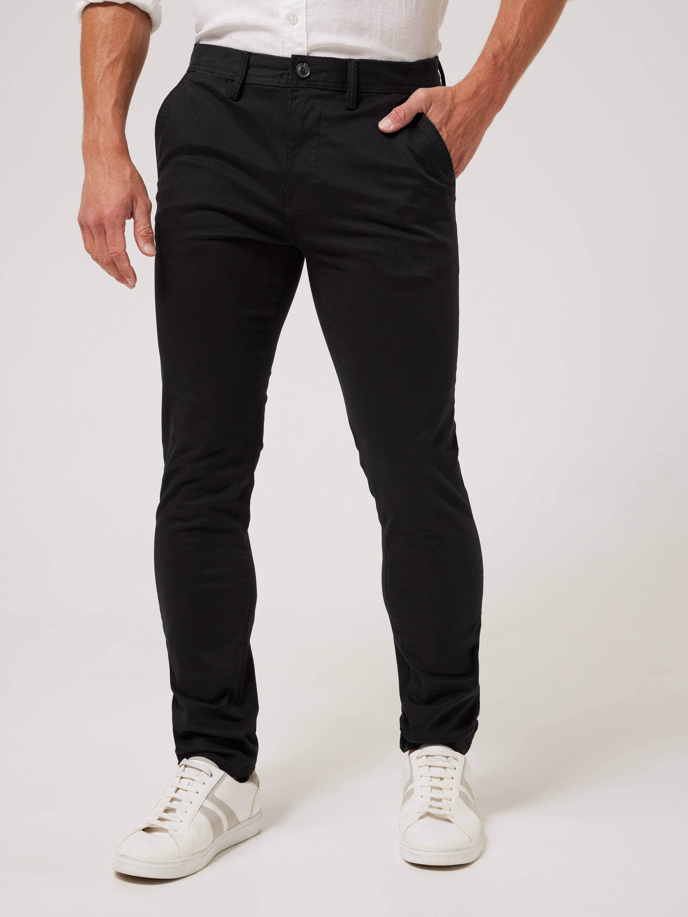 Slant Pocket Slim Straight Pant