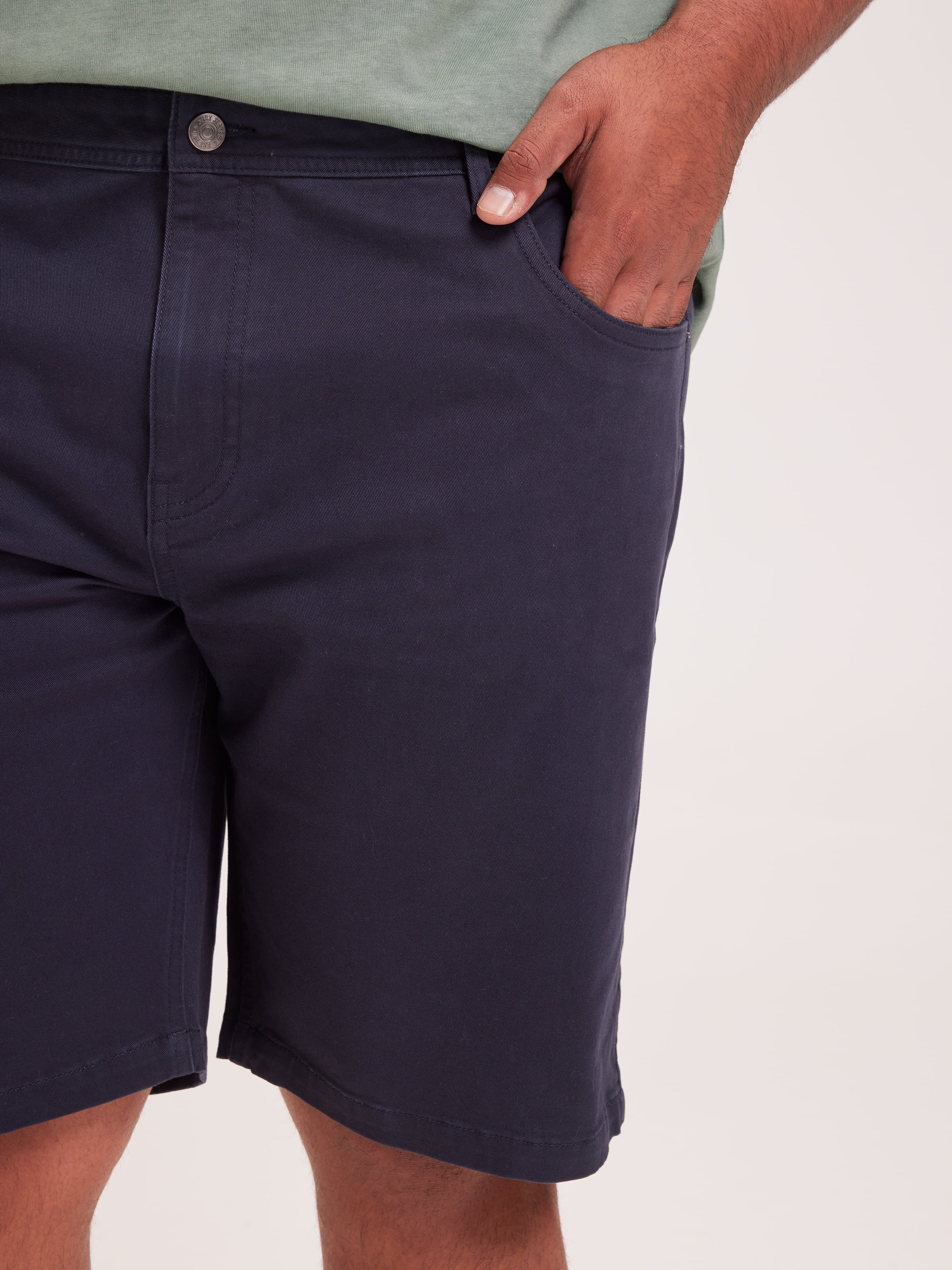 Extended Slim 5 Pocket Short