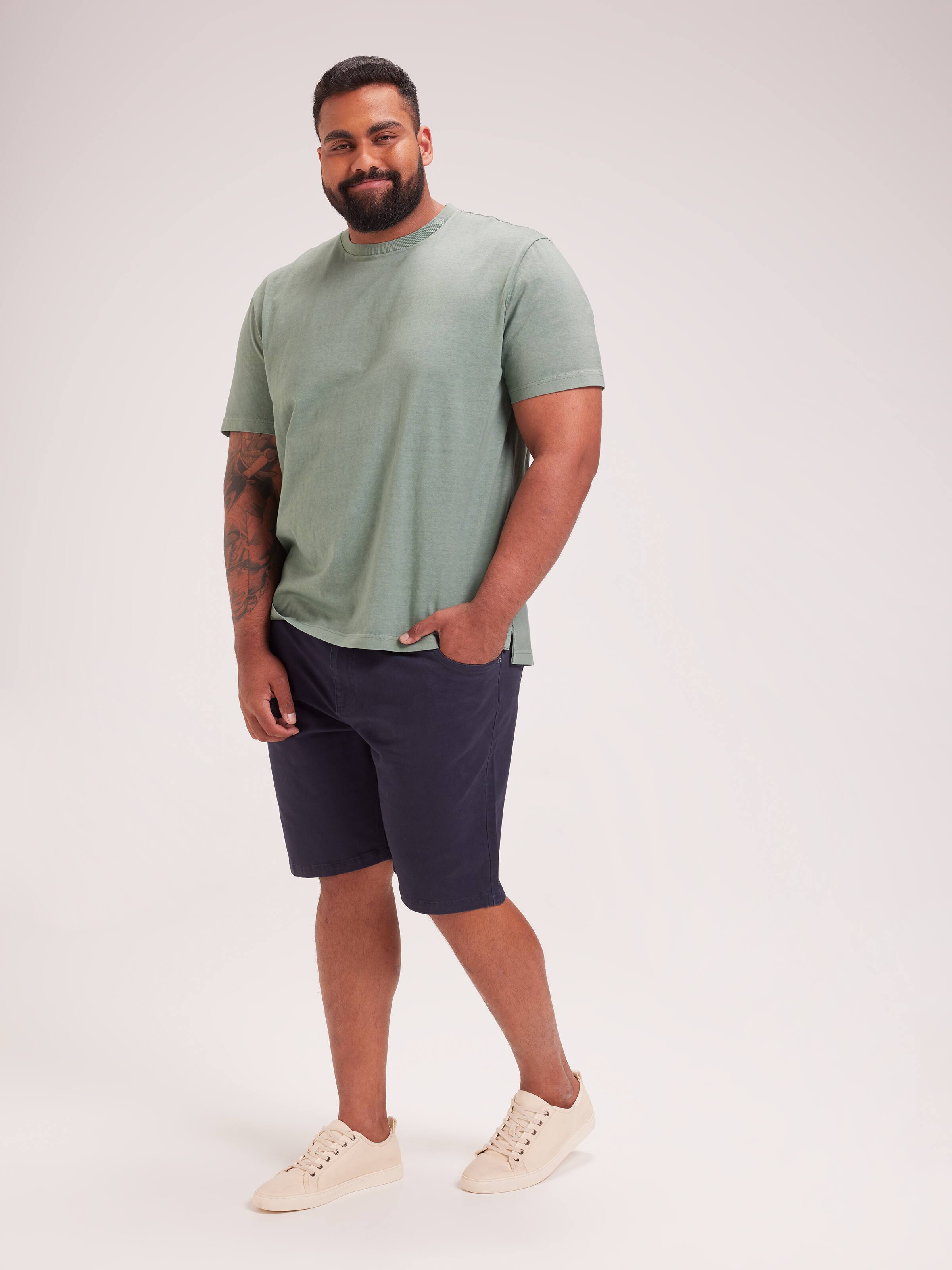 Extended Slim 5 Pocket Short