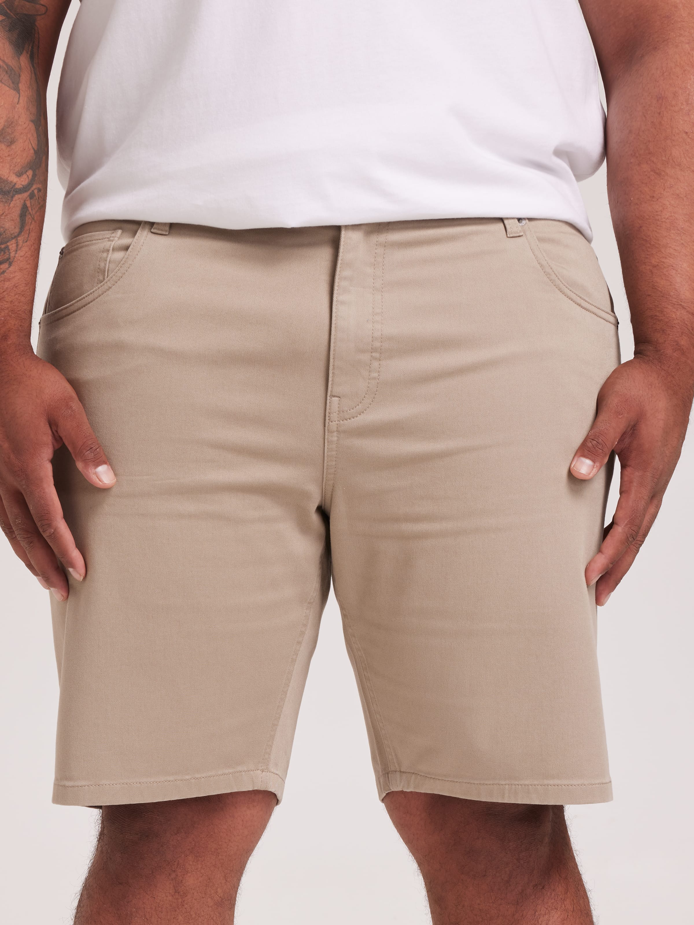 Extended Slim 5 Pocket Short