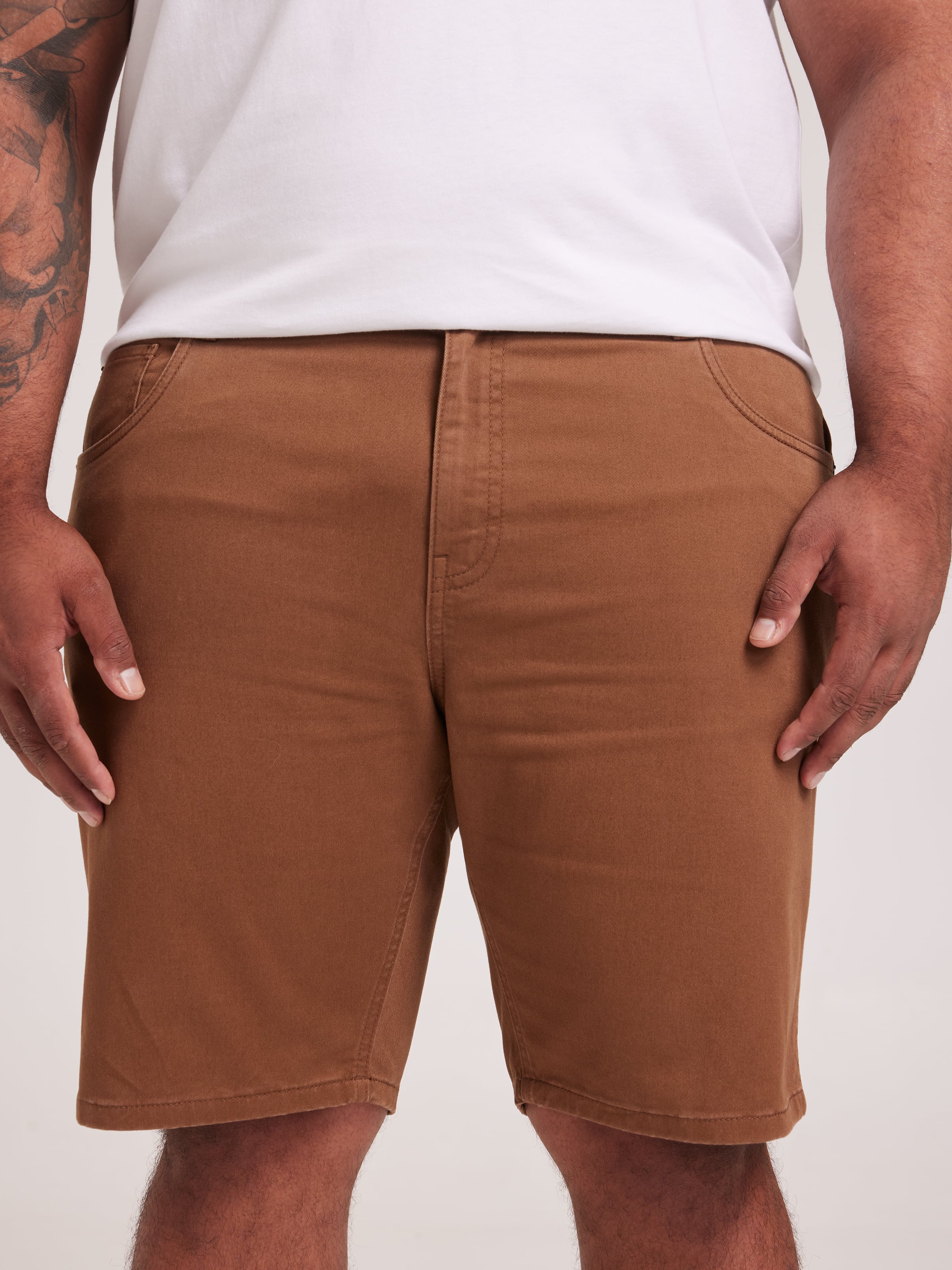 Extended Slim 5 Pocket Short