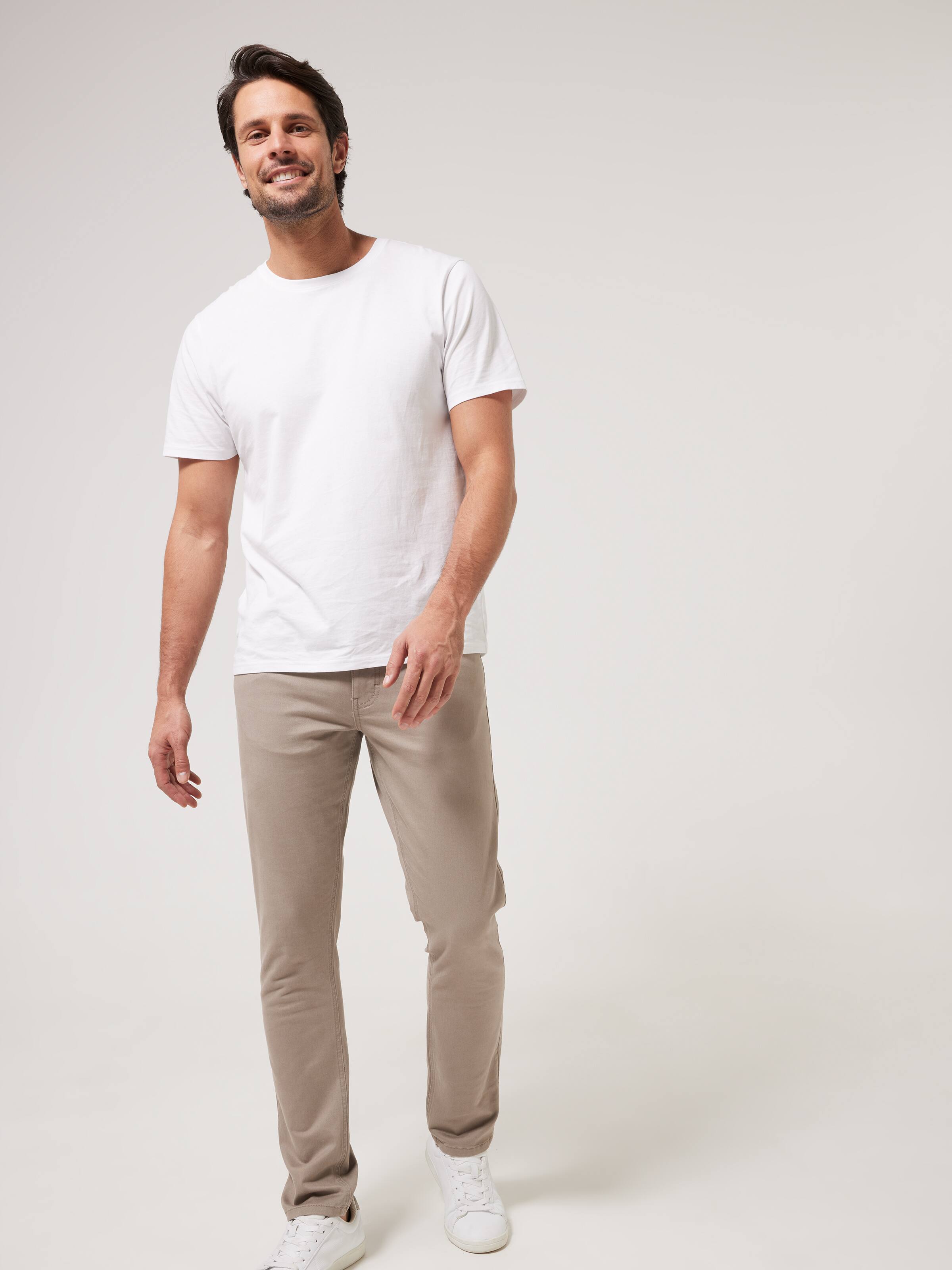 Slim Tapered 5 Pocket Chino Pant