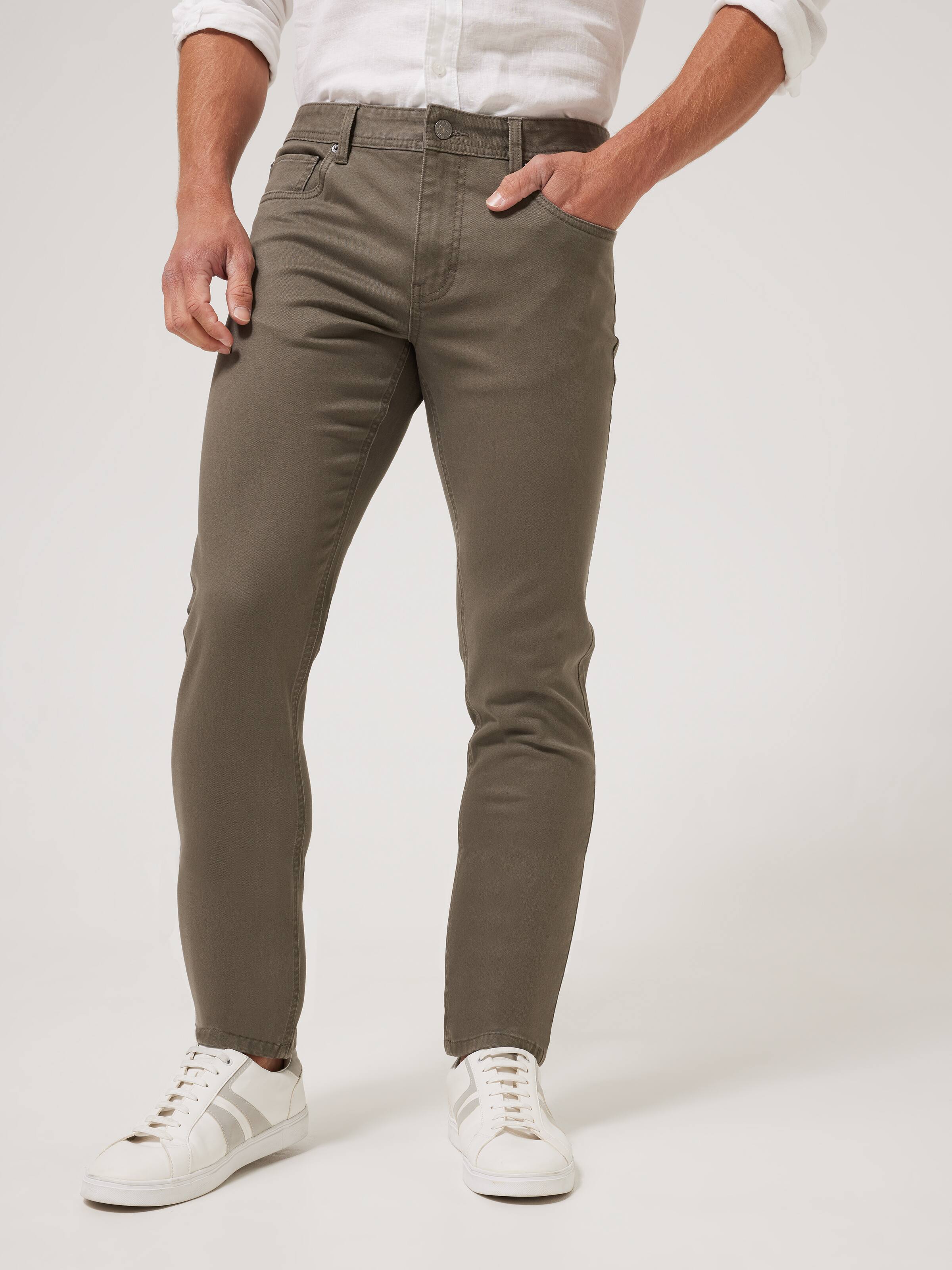 Slim Tapered 5 Pocket Chino Pant