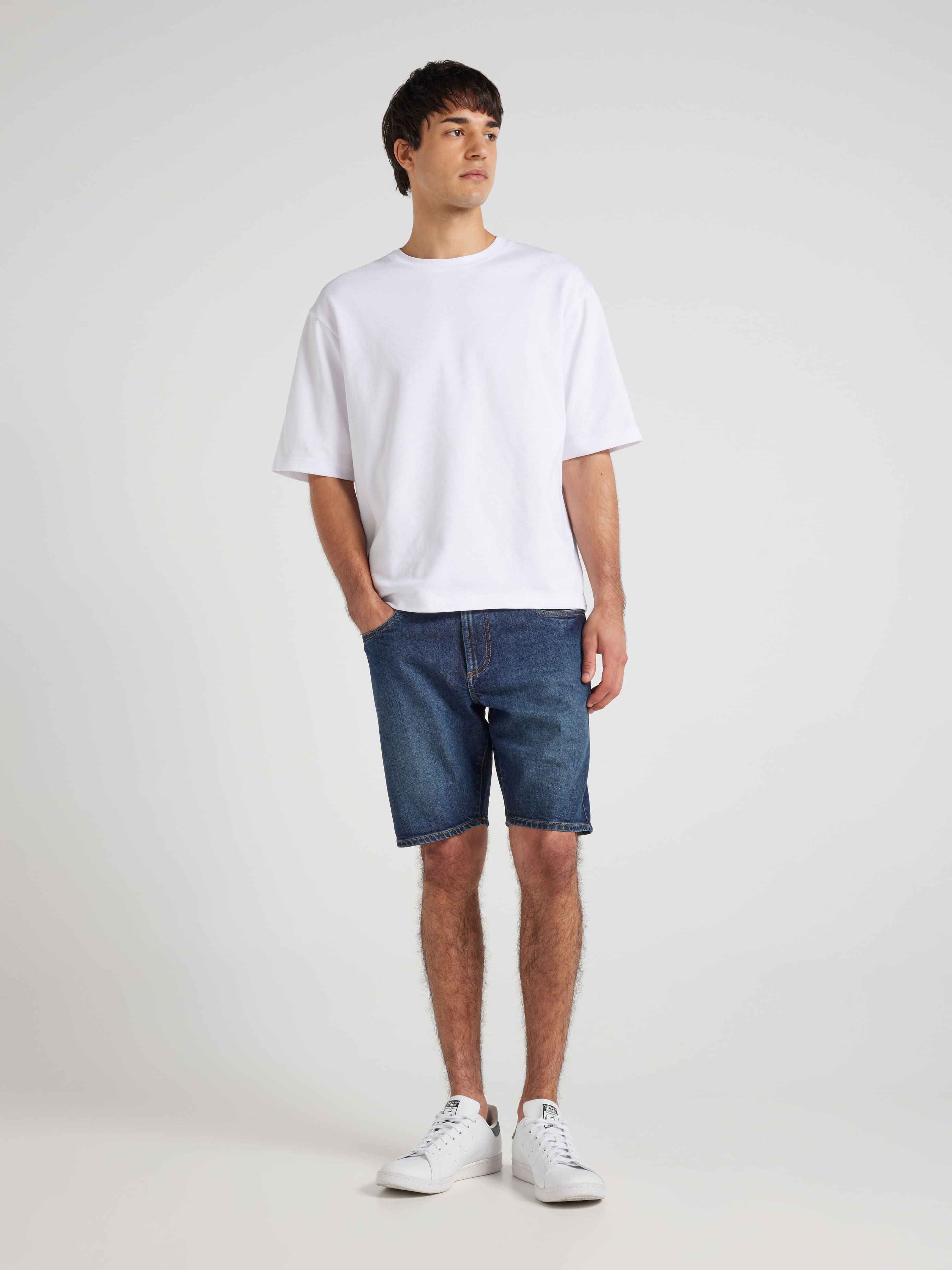 Ultra Soft Slim Short