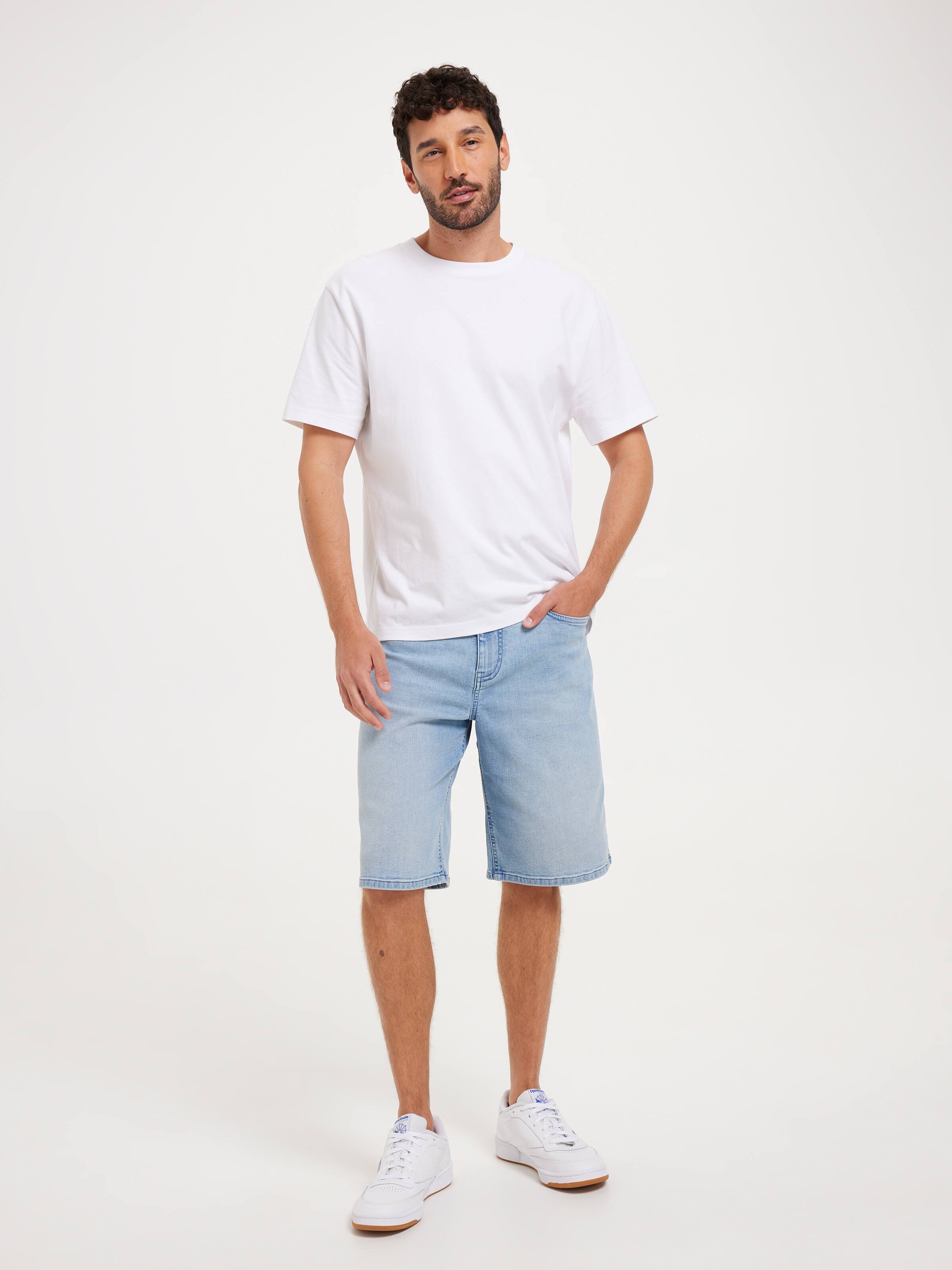 Power Stretch Relaxed Short