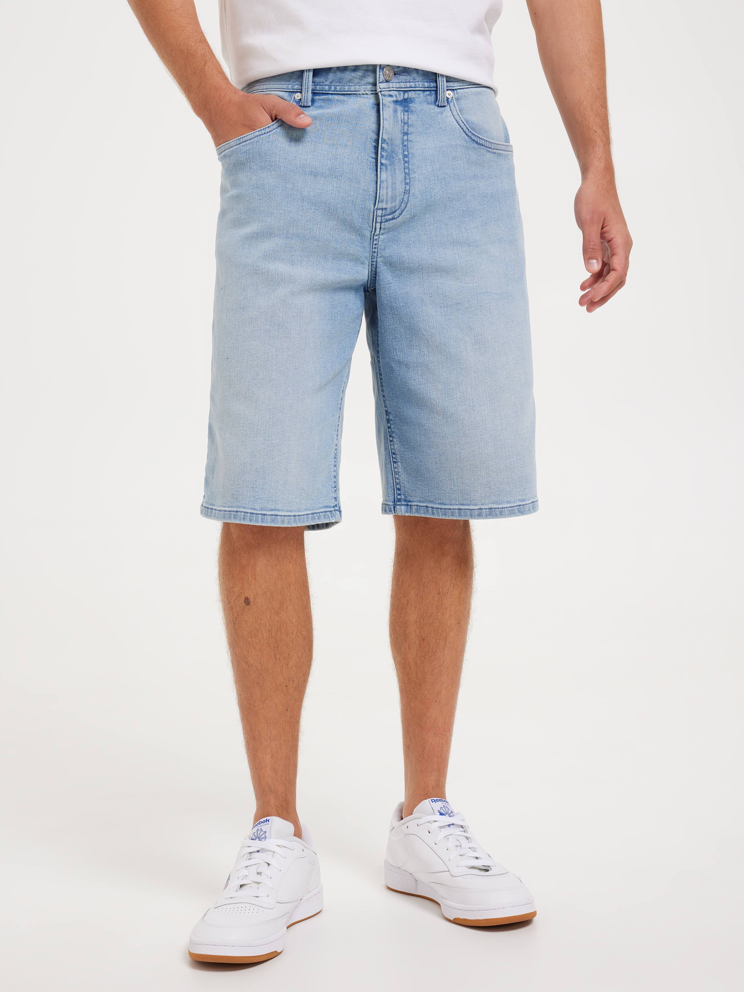 Power Stretch Relaxed Short