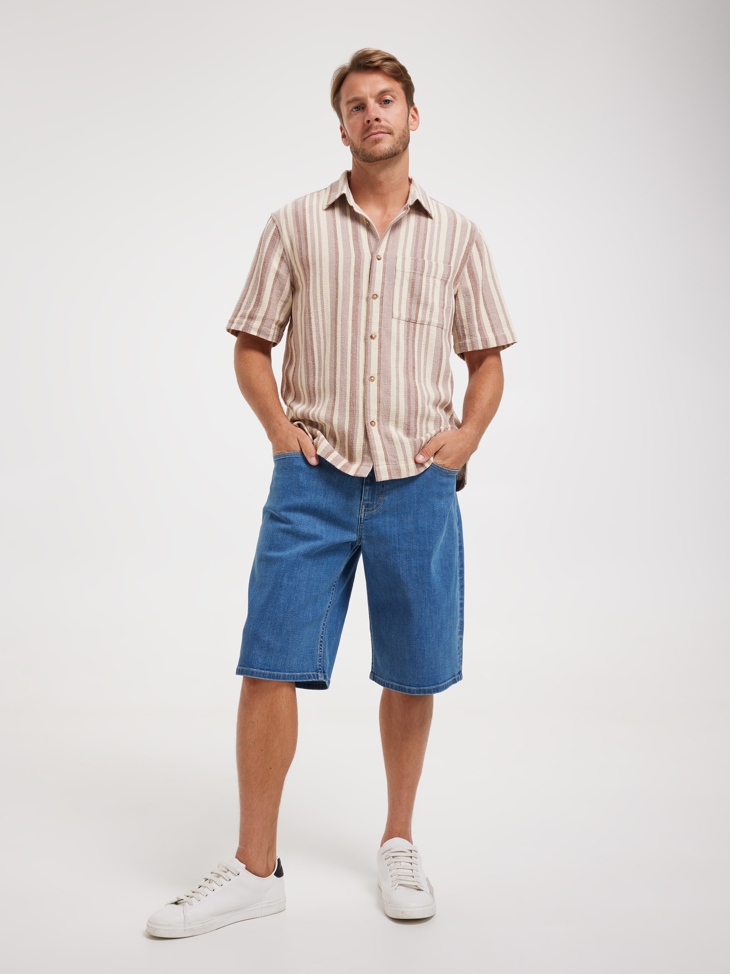 Power Stretch Relaxed Short