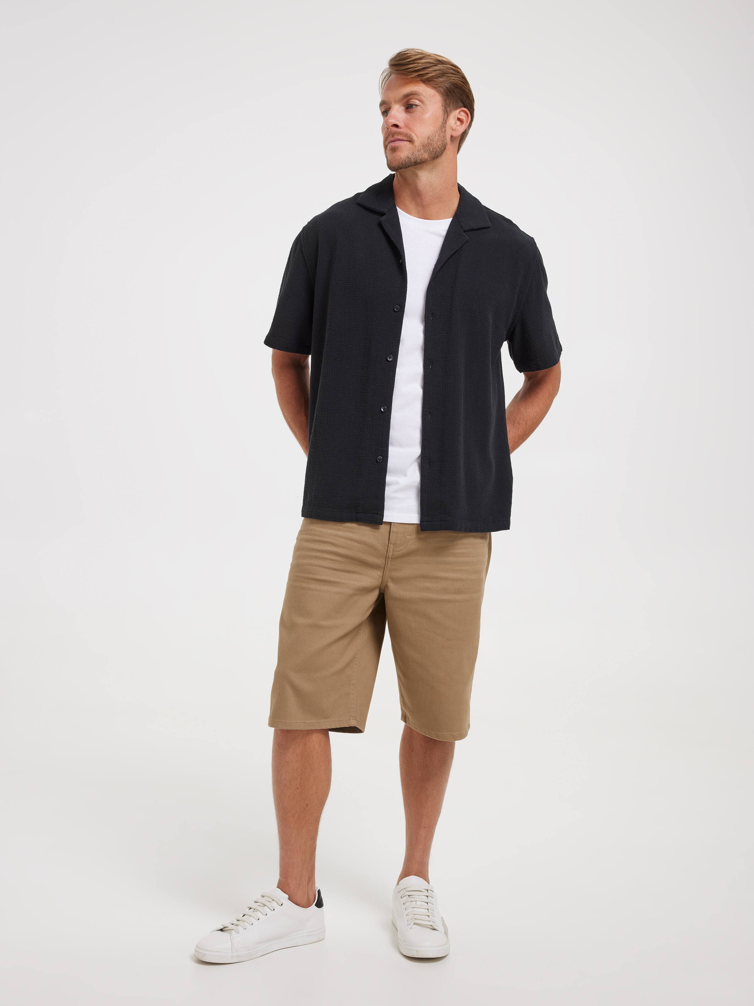 Power Stretch Relaxed Short