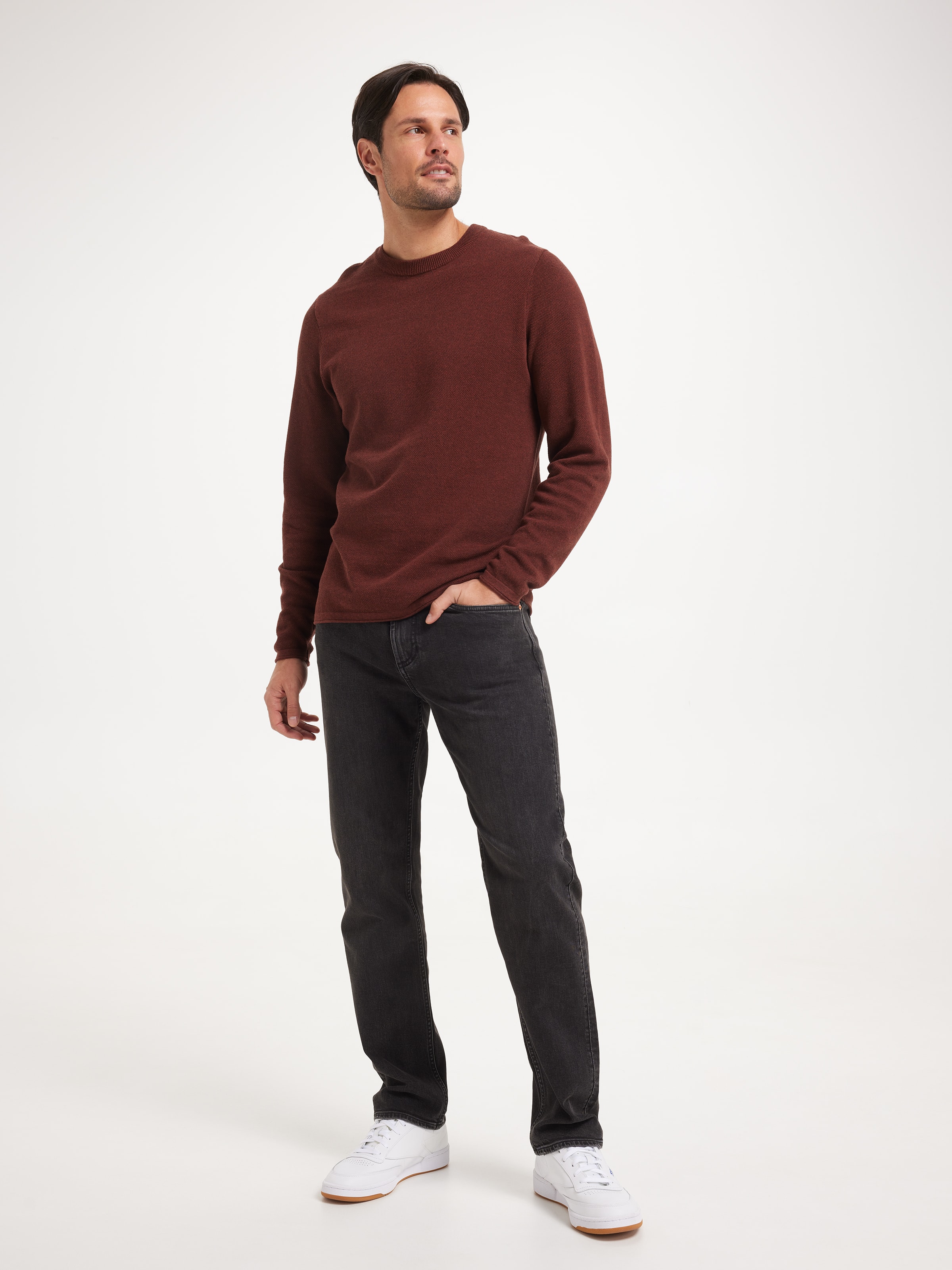 Ultra Soft Relaxed Straight Jean