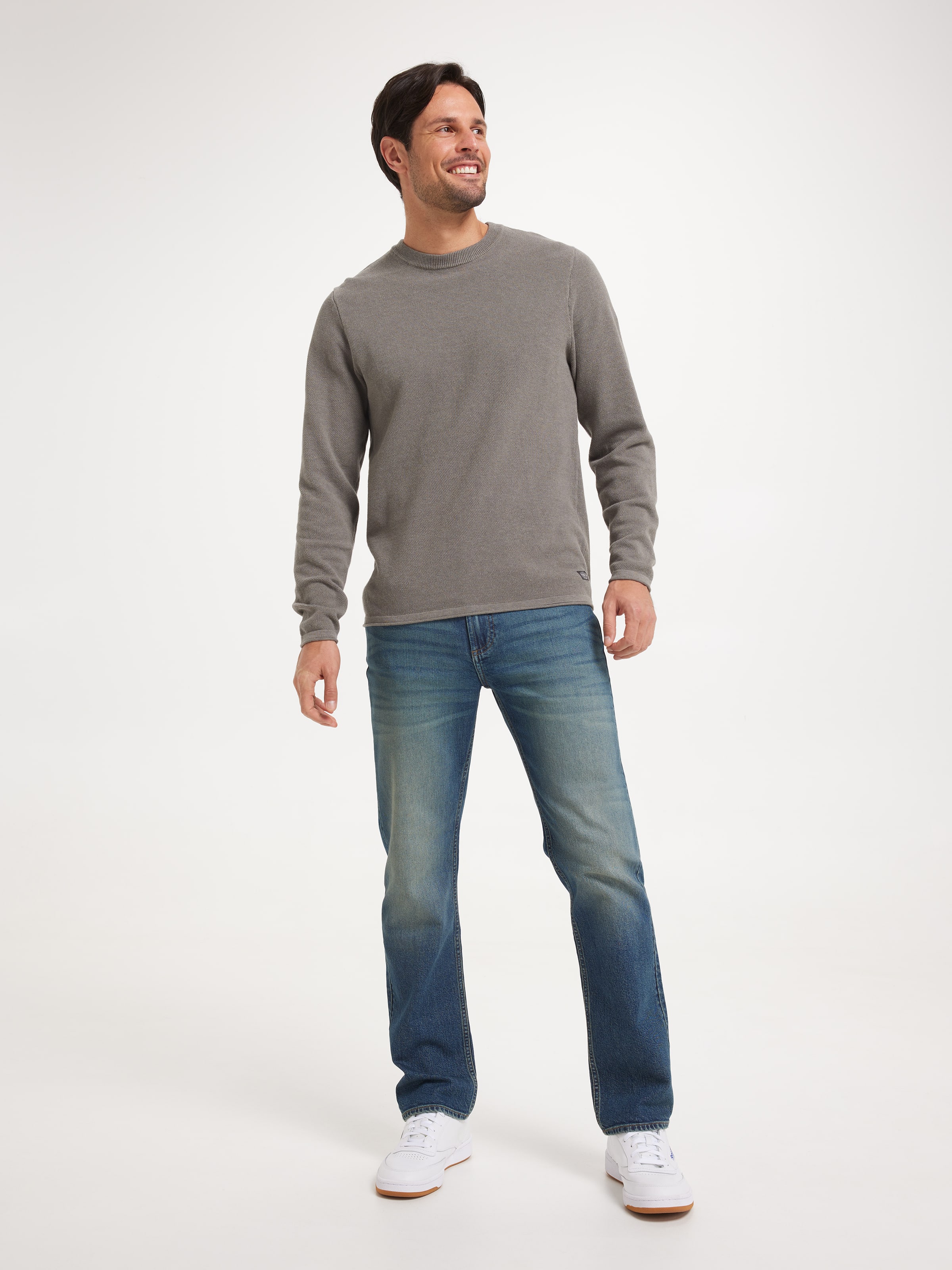 Ultra Soft Relaxed Straight Jean
