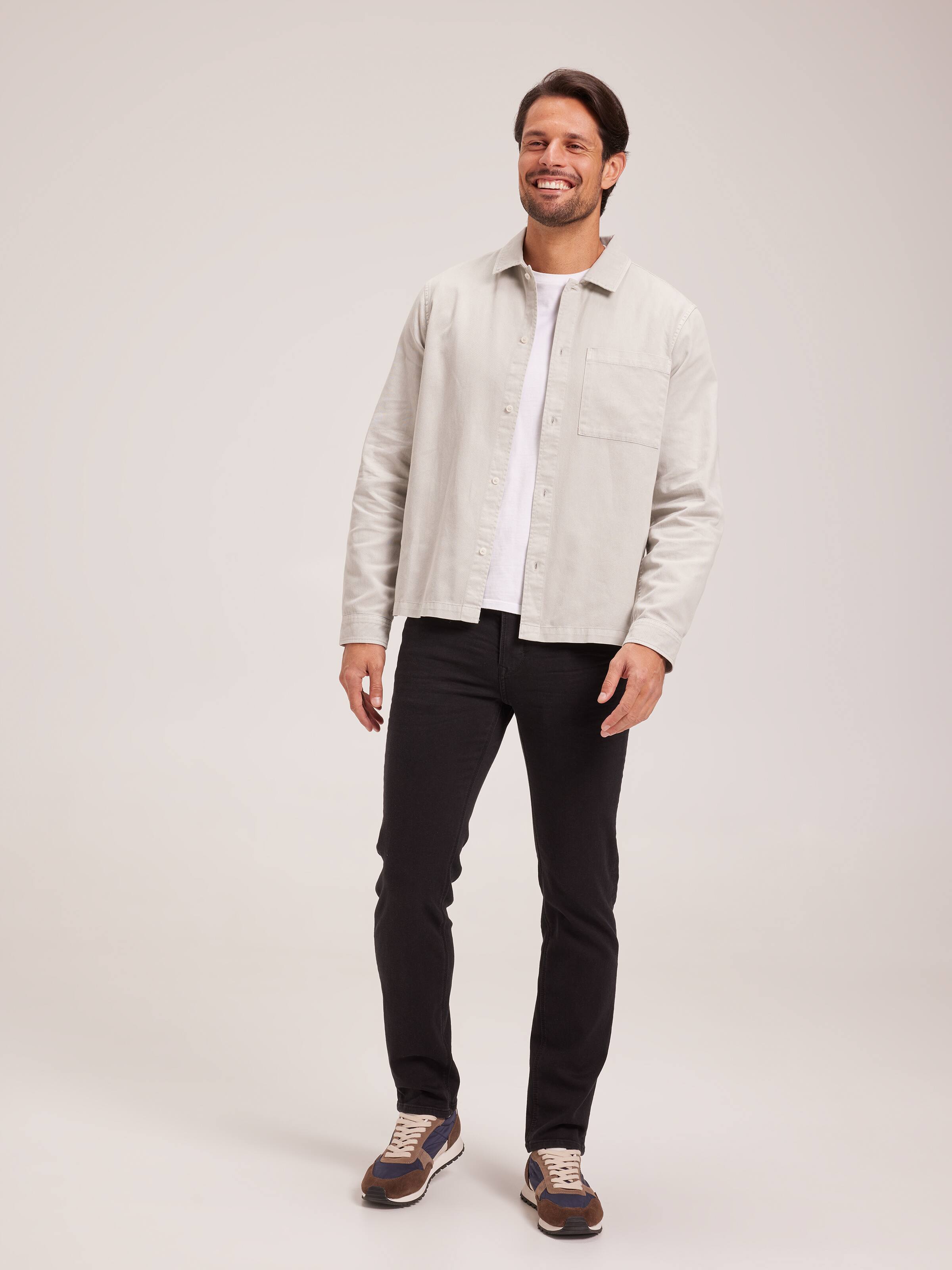 Mega Flex Regular Tapered Jean