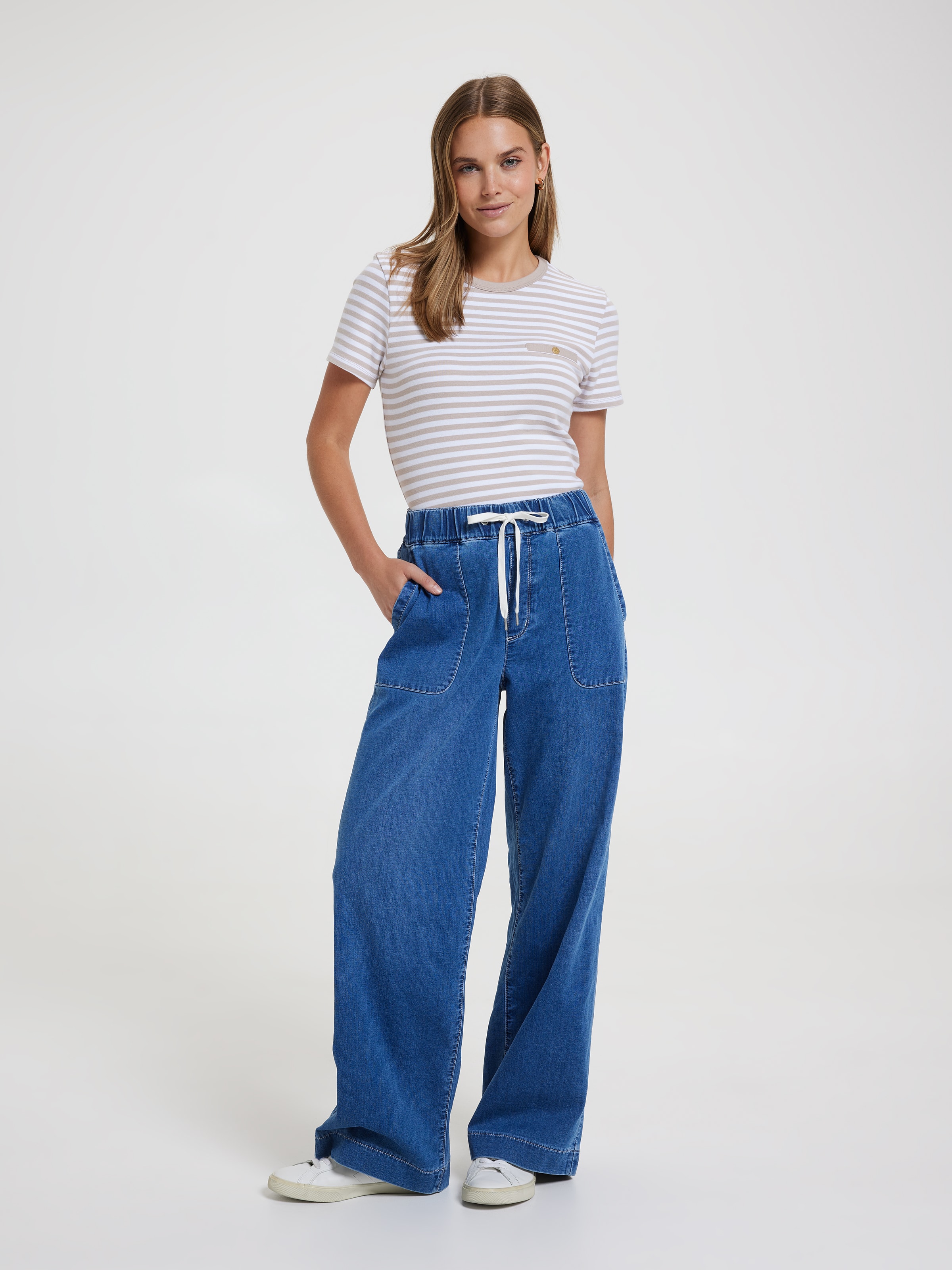 Farah Pocket Tee