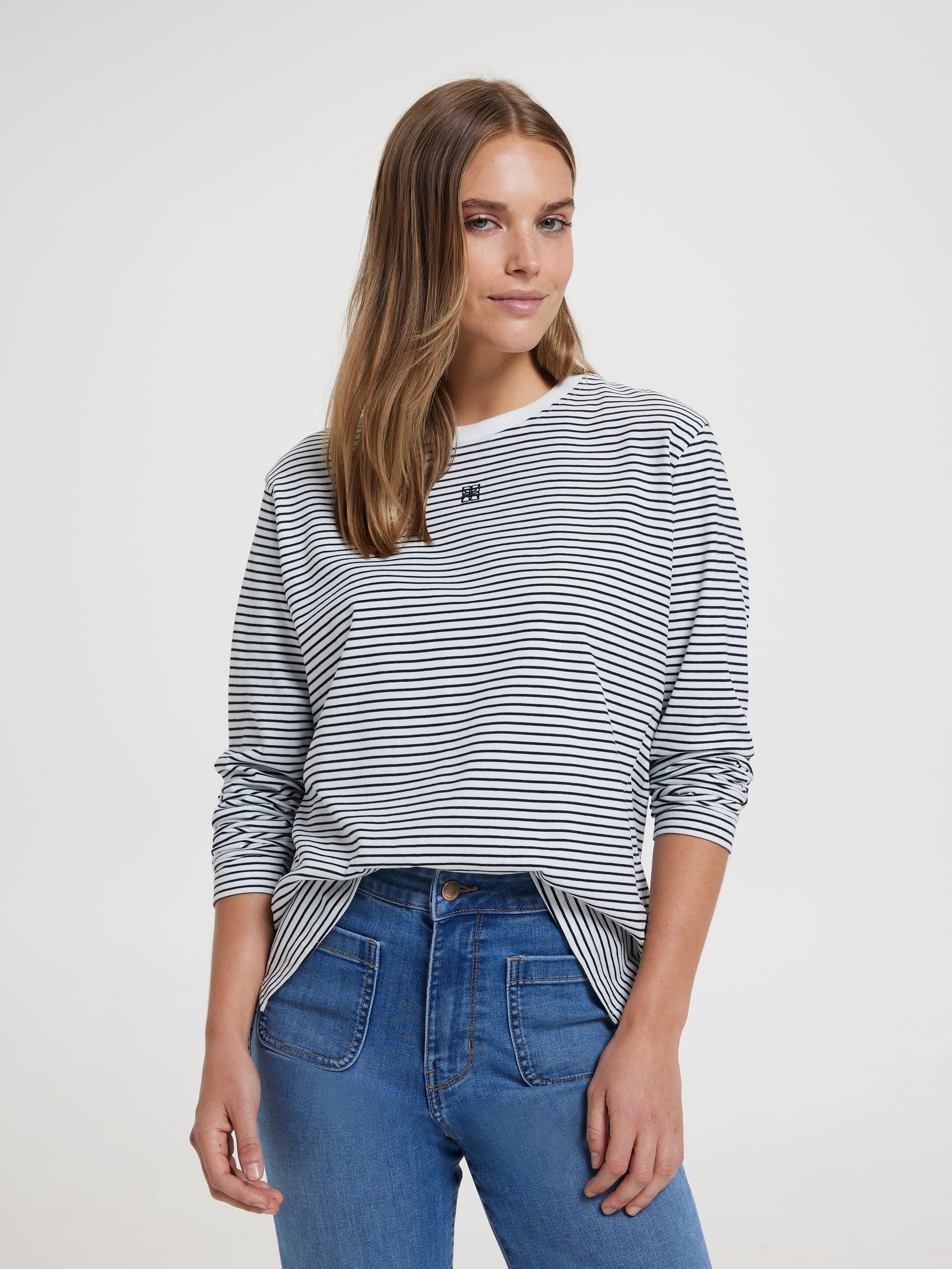 Tatam Long Sleeve Logo Text Tee
