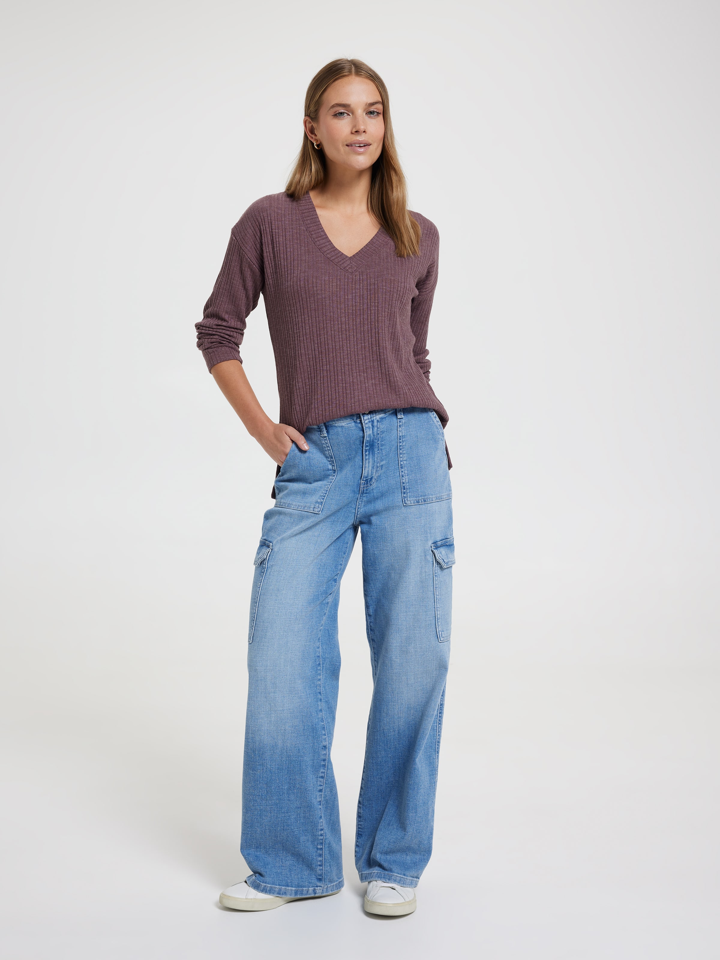 Emilia V-Neck Long Sleeve Rib Top