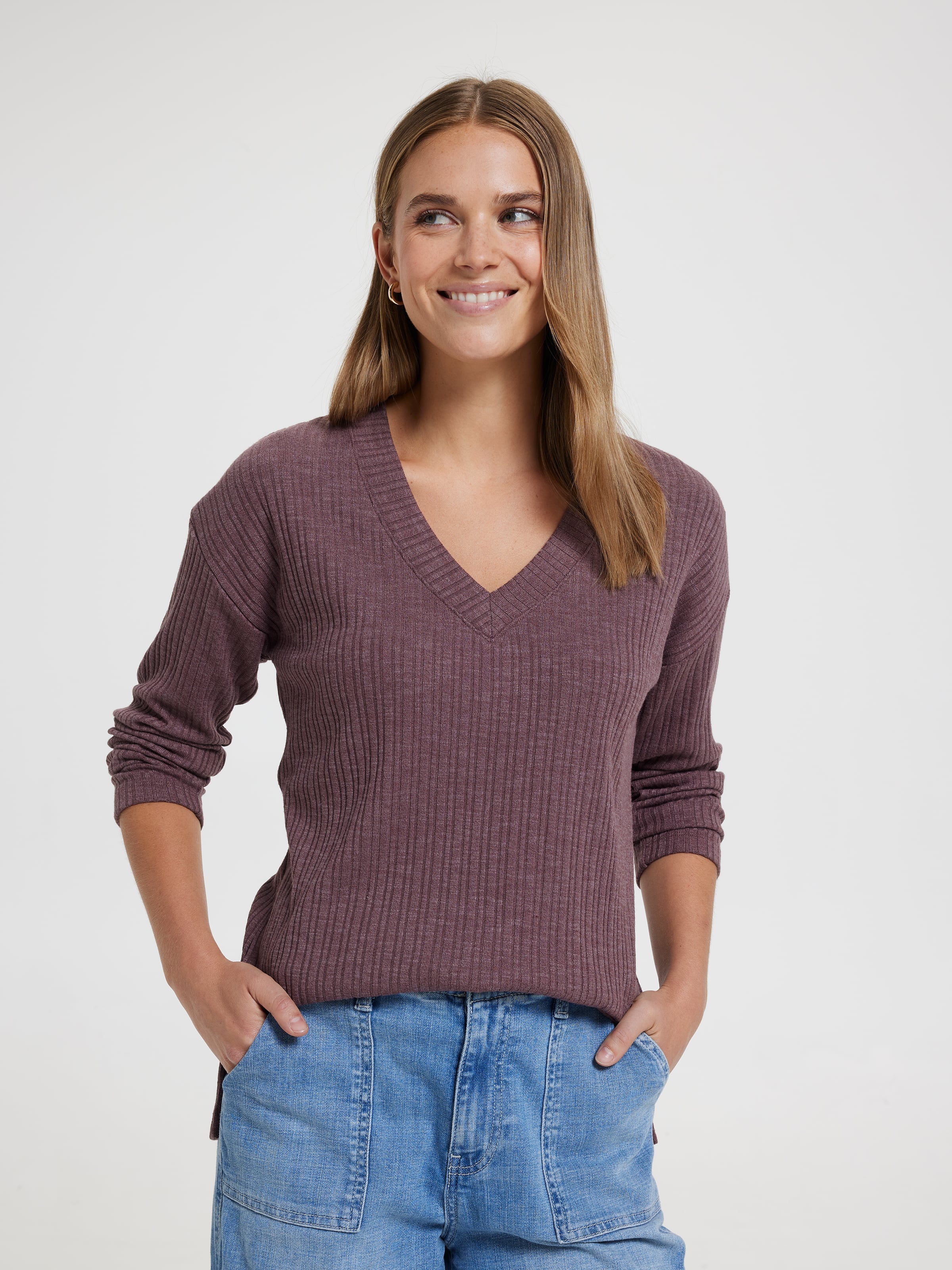 Emilia V-Neck Long Sleeve Rib Top