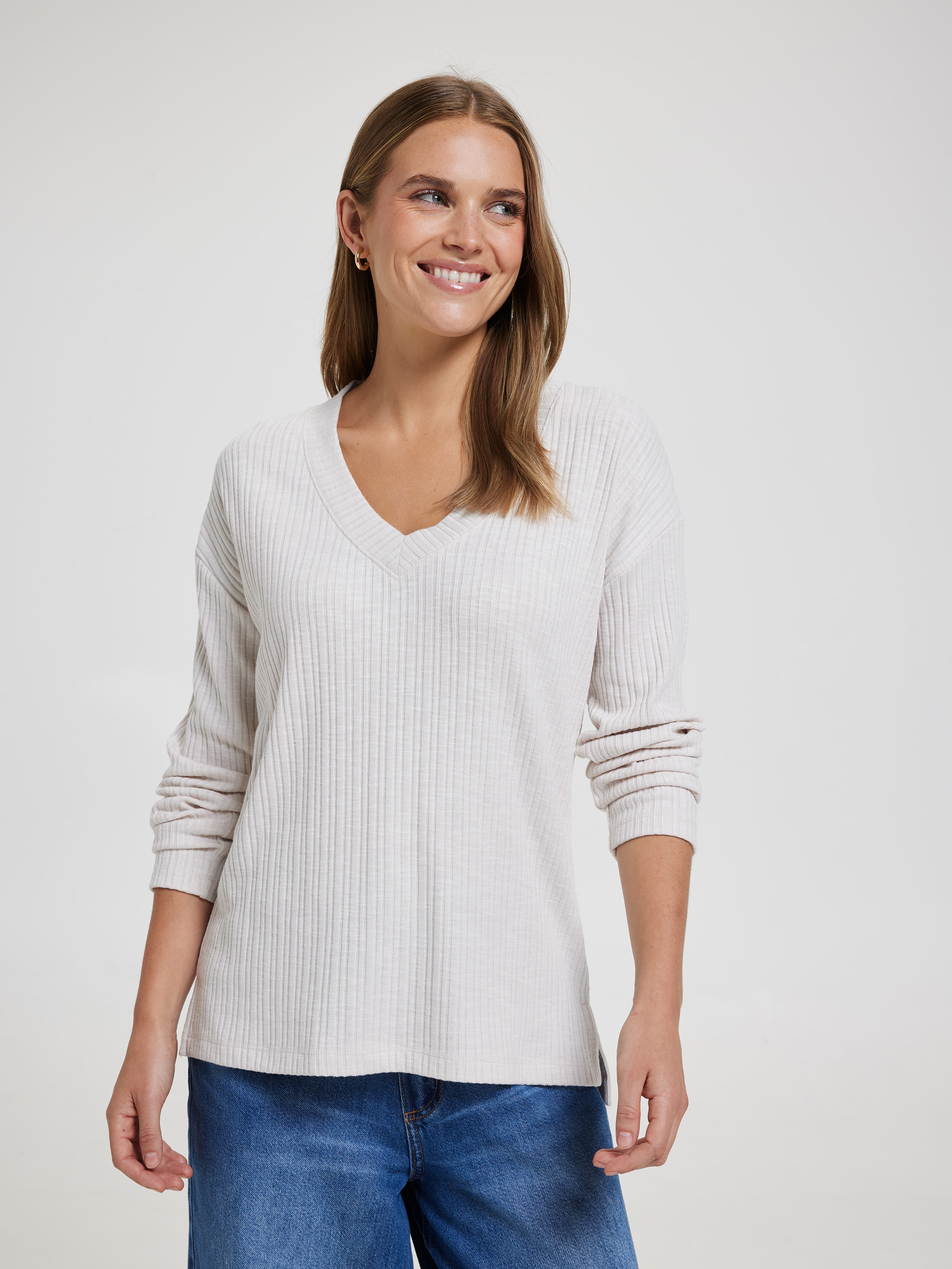 Emilia V-Neck Long Sleeve Rib Top
