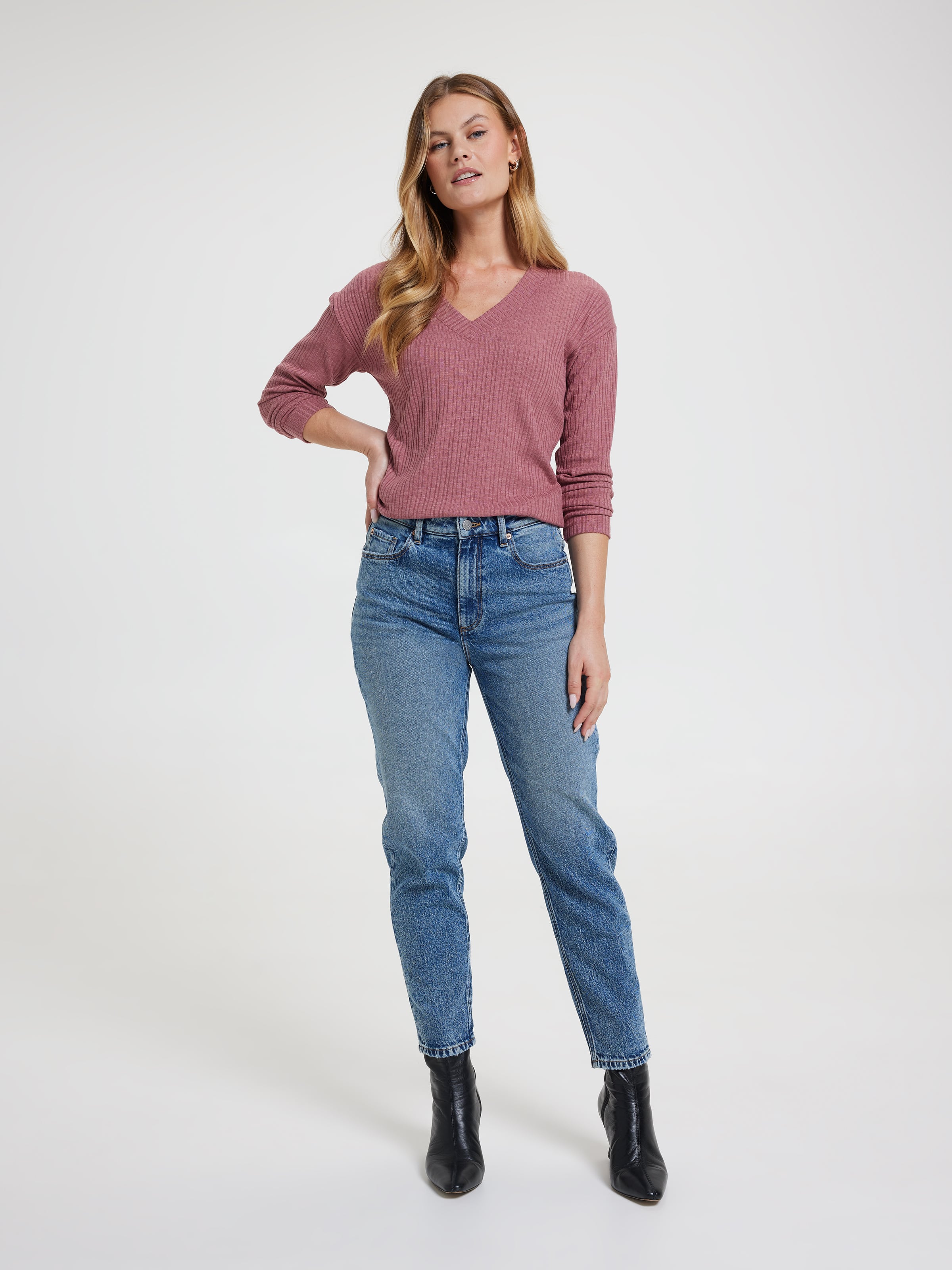 Emilia V-Neck Long Sleeve Rib Top